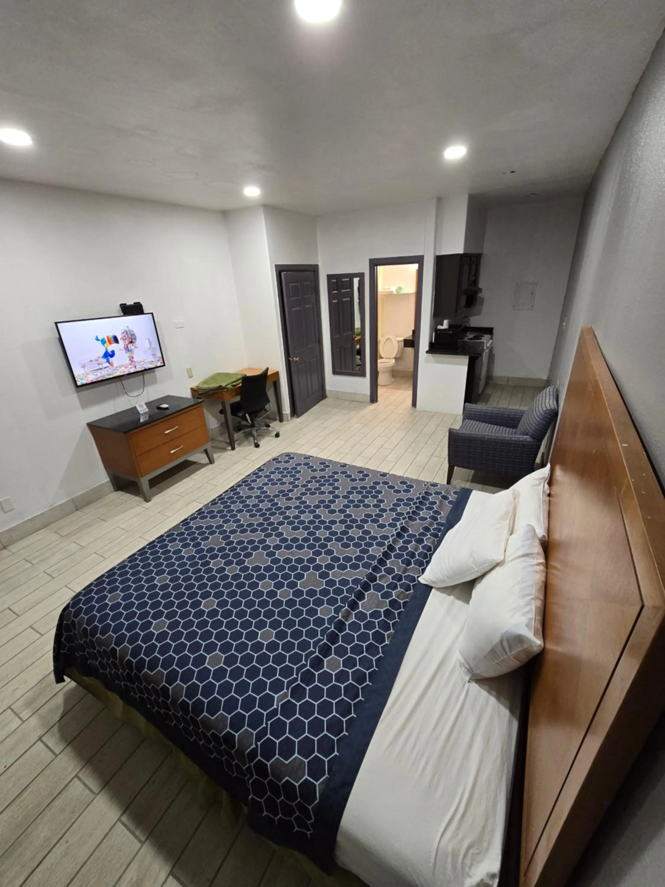 Photo of the whole room, Bed in Executive Inn Laguna Vista