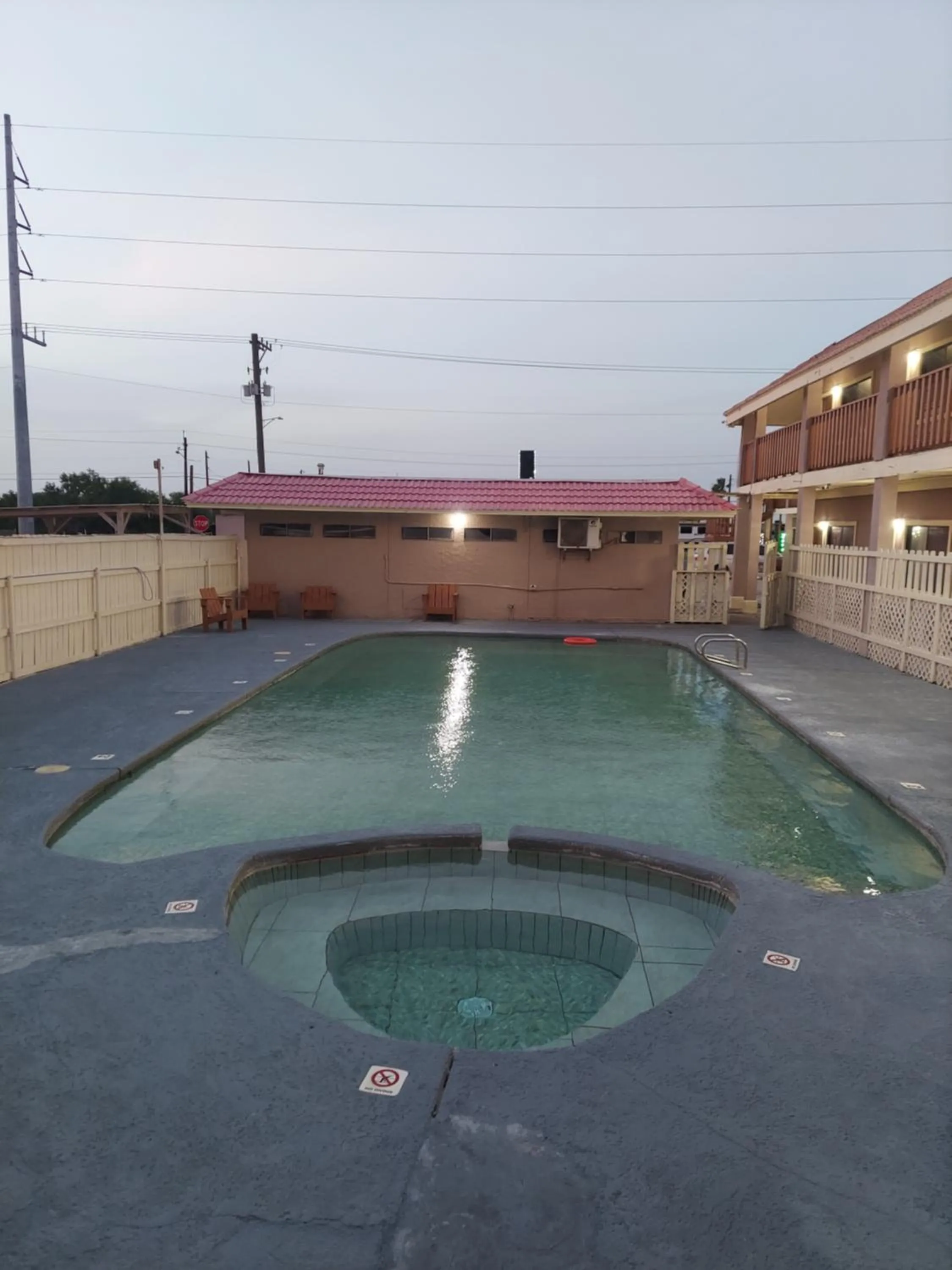 Pool view in Executive Inn Laguna Vista
