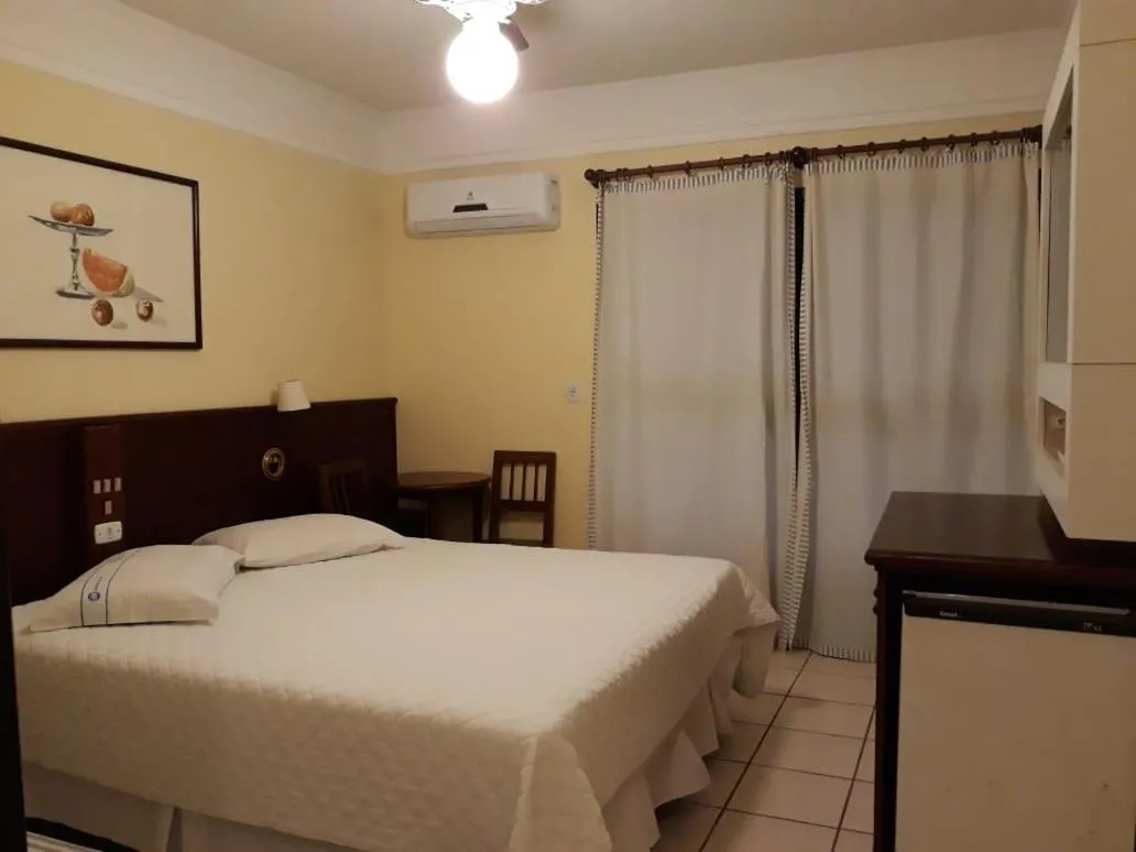 Bed in Hotel Araçá