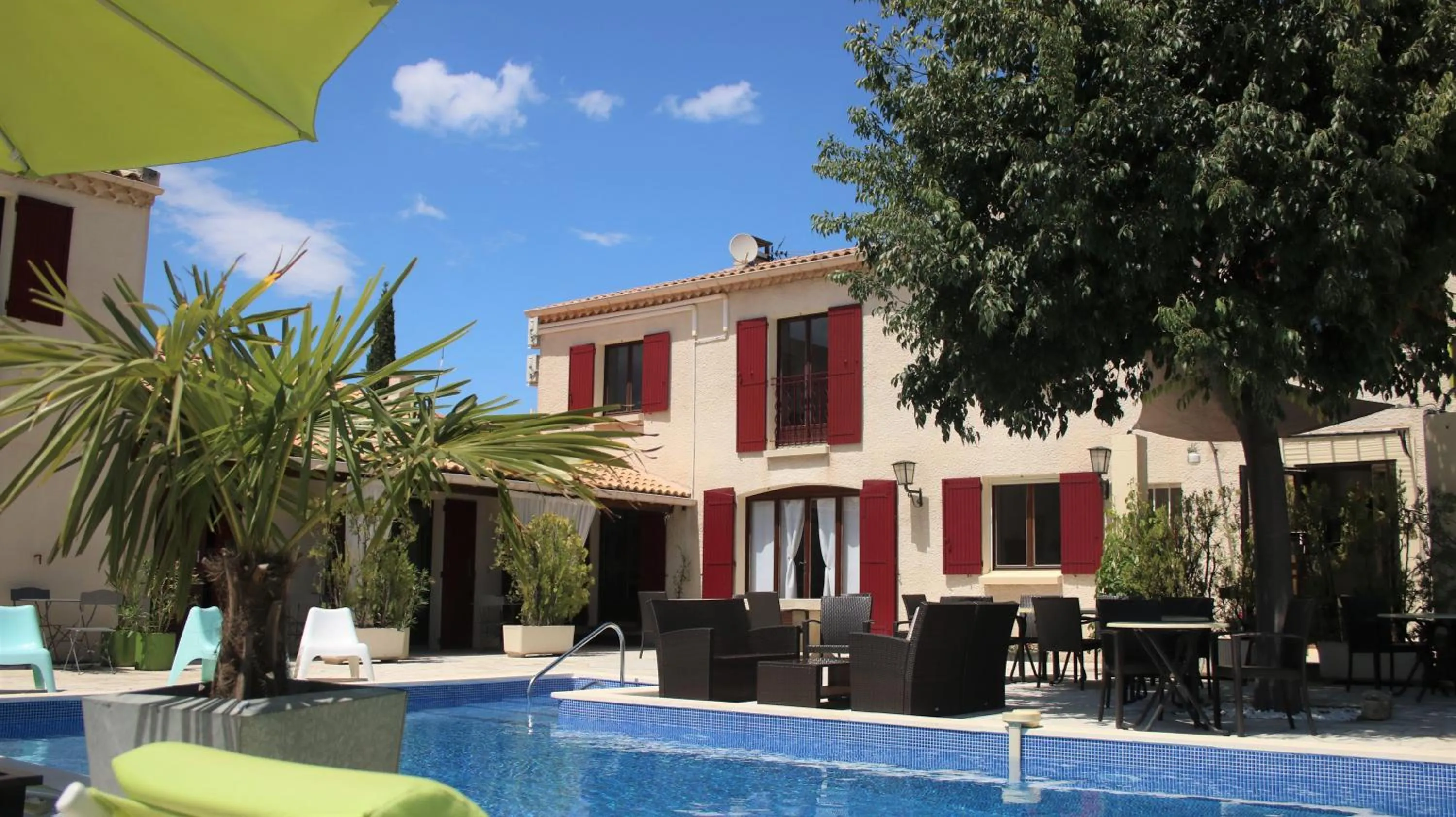 Property building in Hôtel Le Mas Des Amandiers