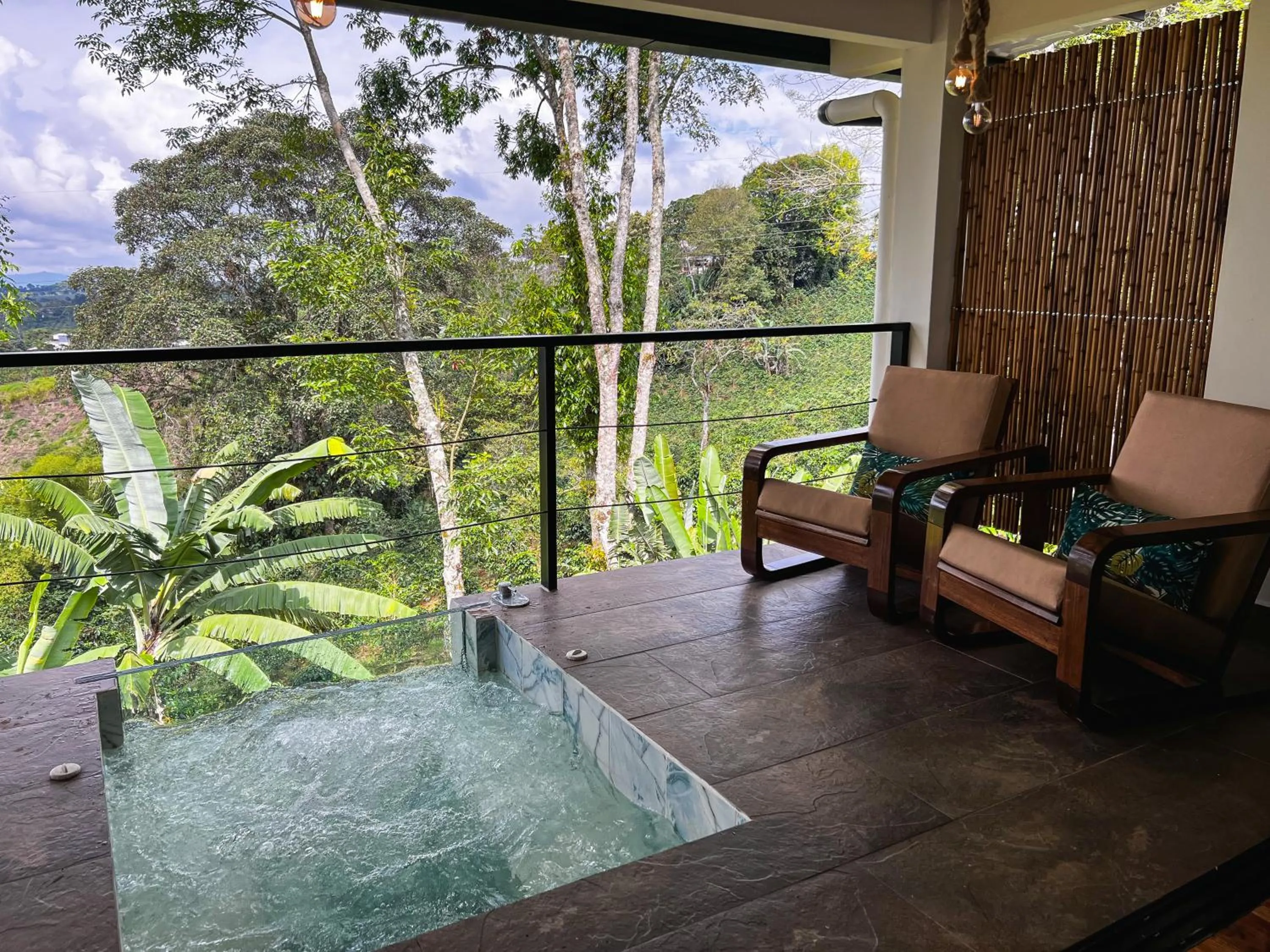 Hot Tub in El Edén Country hotel y Club Residencial