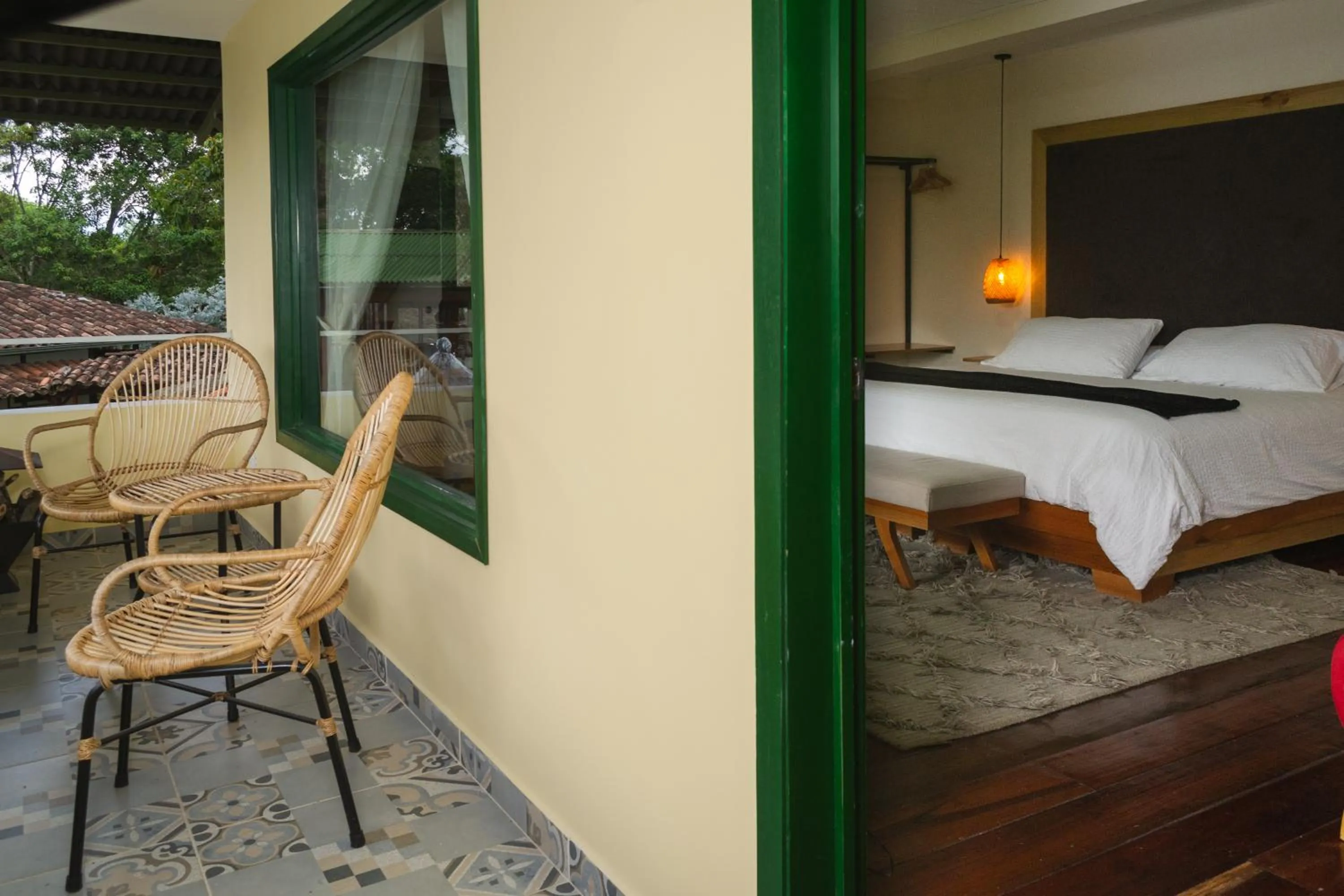 Balcony/Terrace, Bed in El Edén Country hotel y Club Residencial