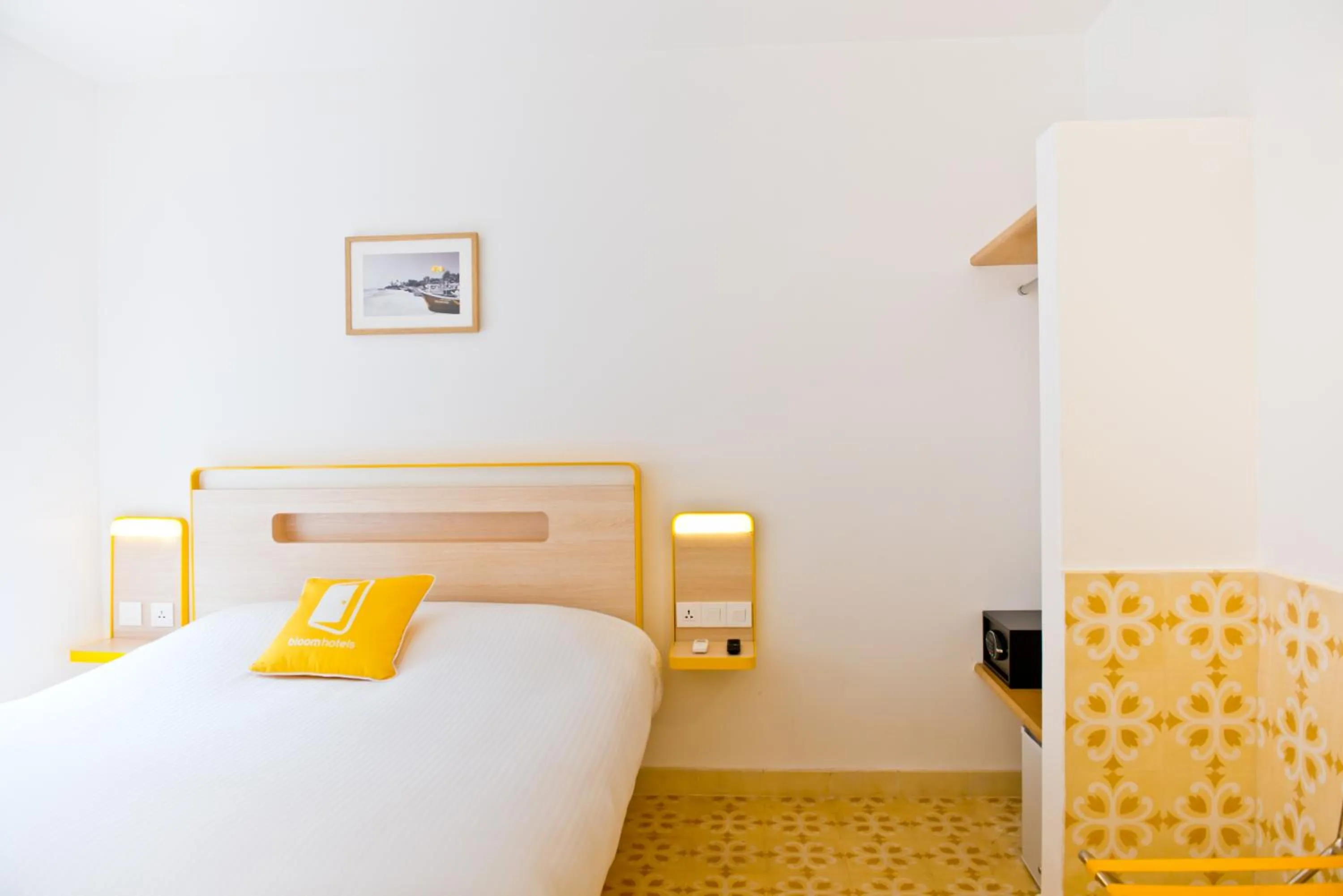 Bed in Bloomrooms Calangute