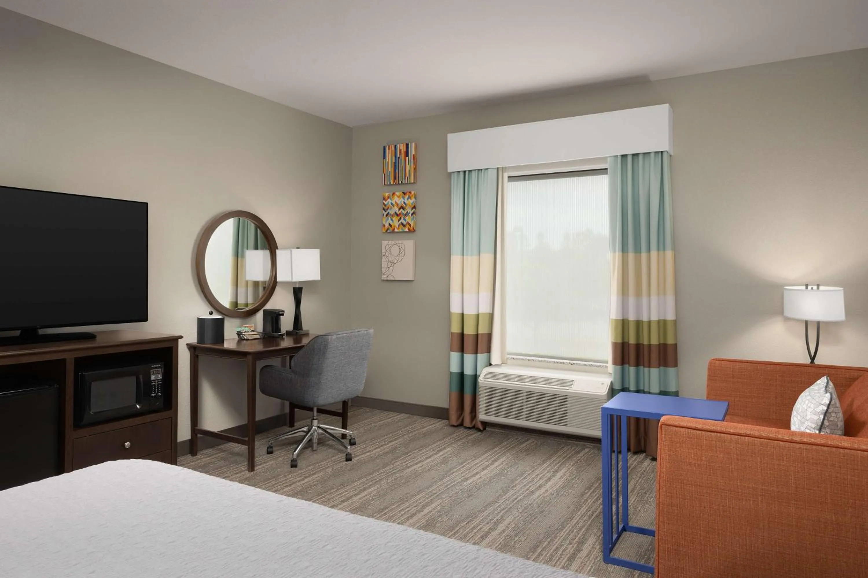 Bedroom, Bed in Hampton Inn & Suites Huntsville Research Park Area
