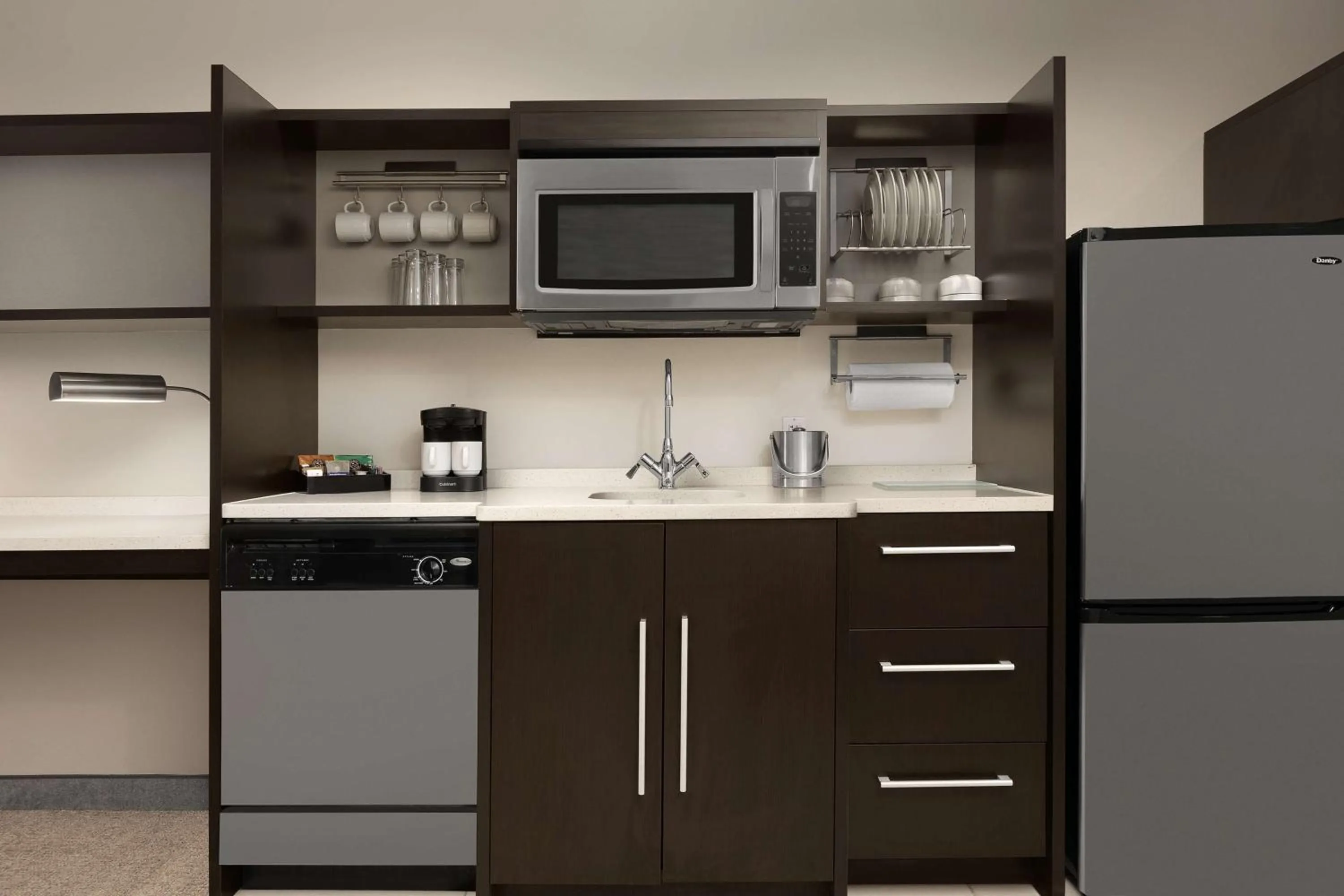 Kitchen or kitchenette in Home2 Suites by Hilton Huntsville Research Park Area, AL