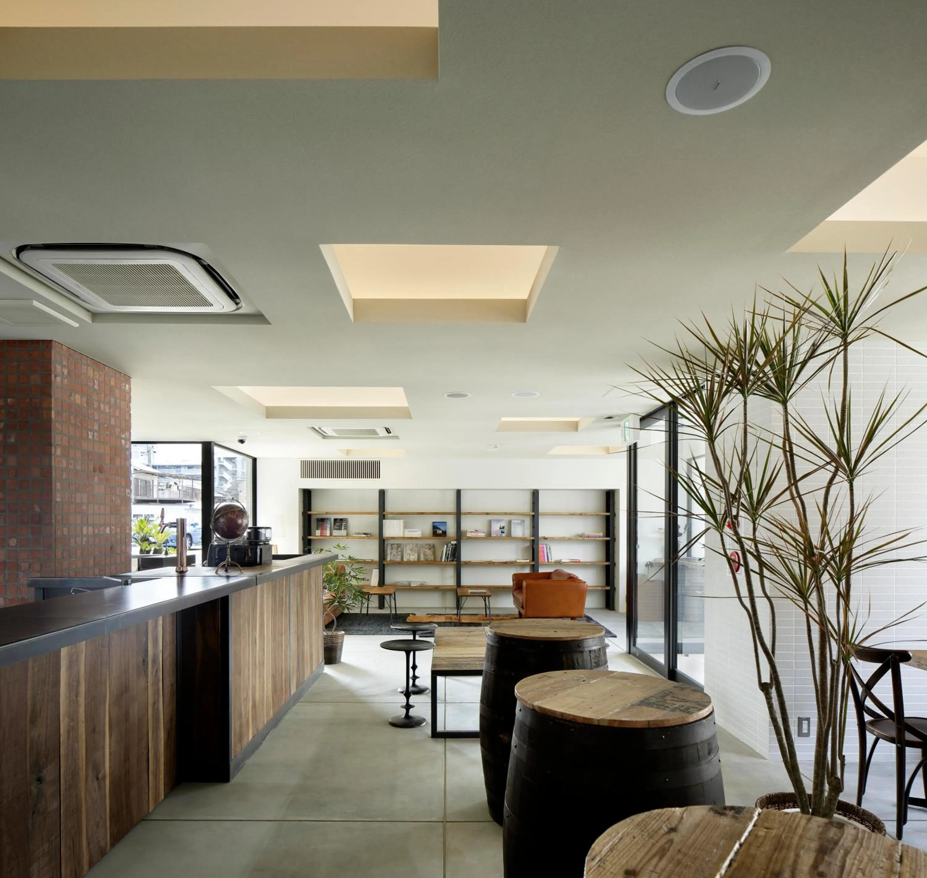 Lounge or bar in Piece Hostel Kyoto