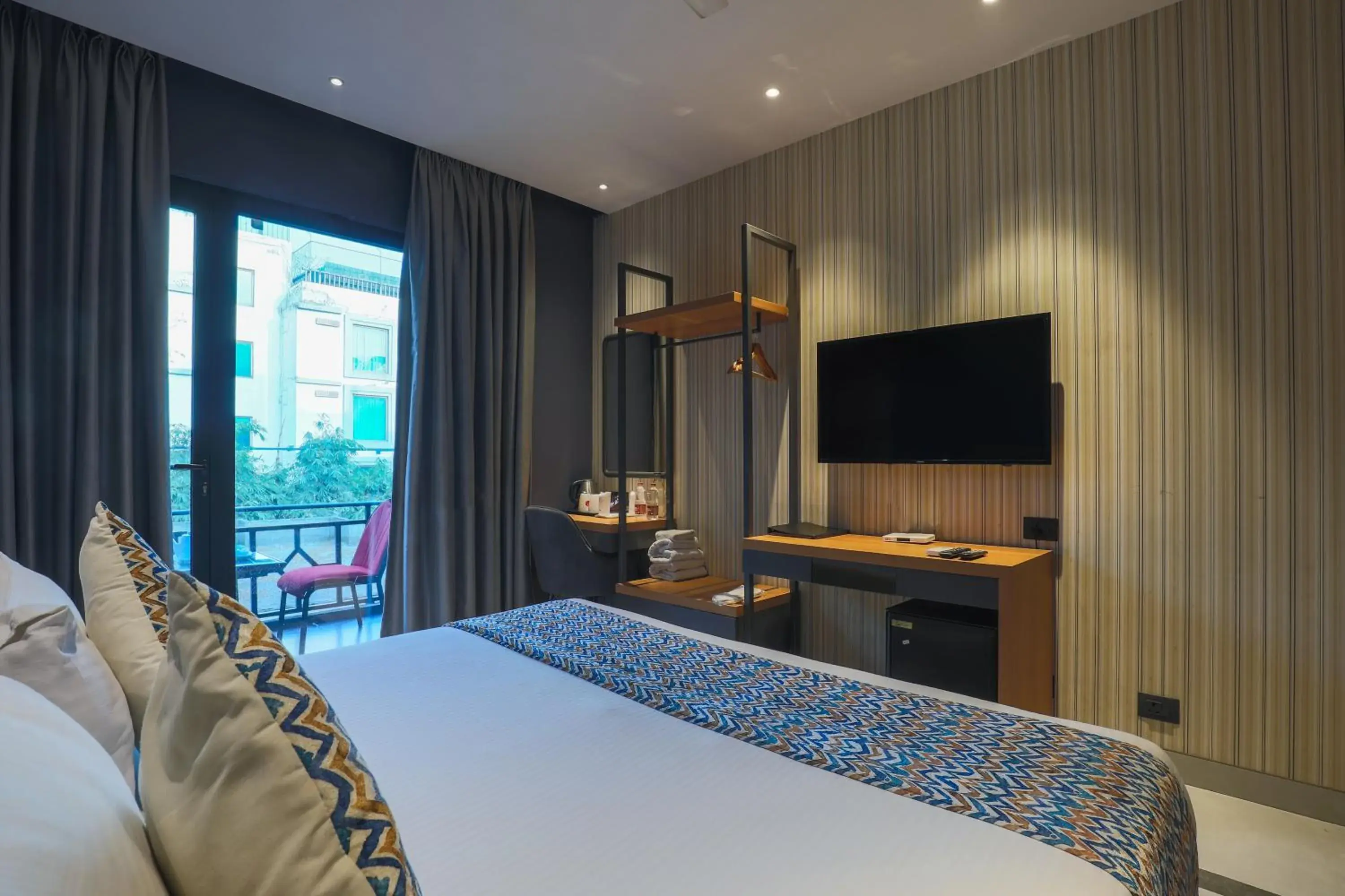 Standard Double or Twin Room in Hotel Bluestone Nehru Place by The Cosy Hotels Standard Double or Twin Room in Hotel Bluestone Nehru Place by The Cosy Hotels