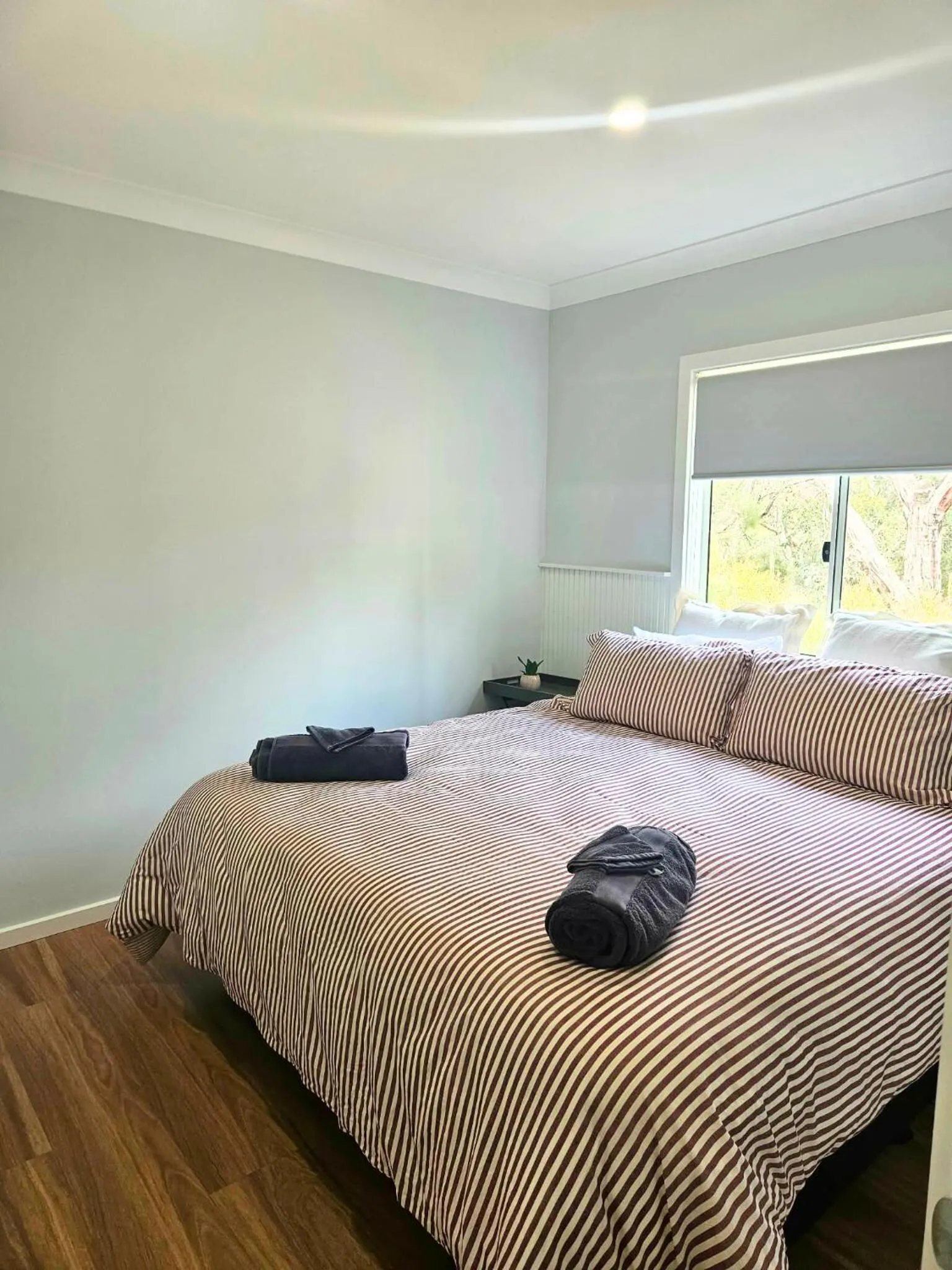 Bed in Parndana Hotel Cabins