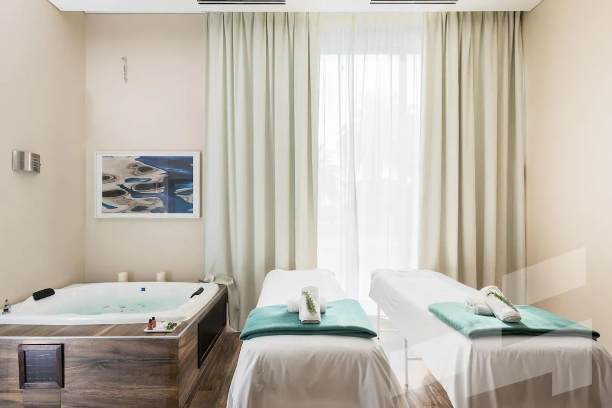 Bed in Sofitel La Reserva Cardales