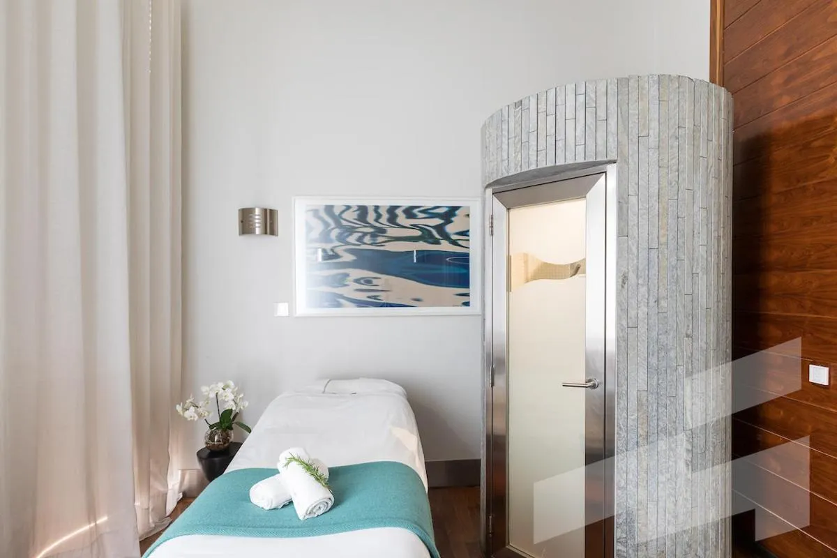 Bed in Sofitel La Reserva Cardales