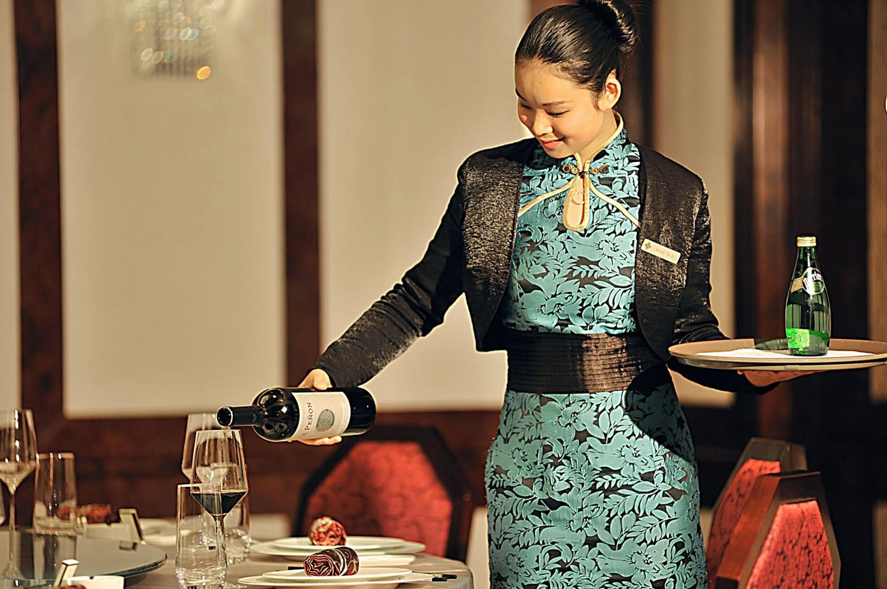 Staff in Tai Zhou International Jinling Hotel