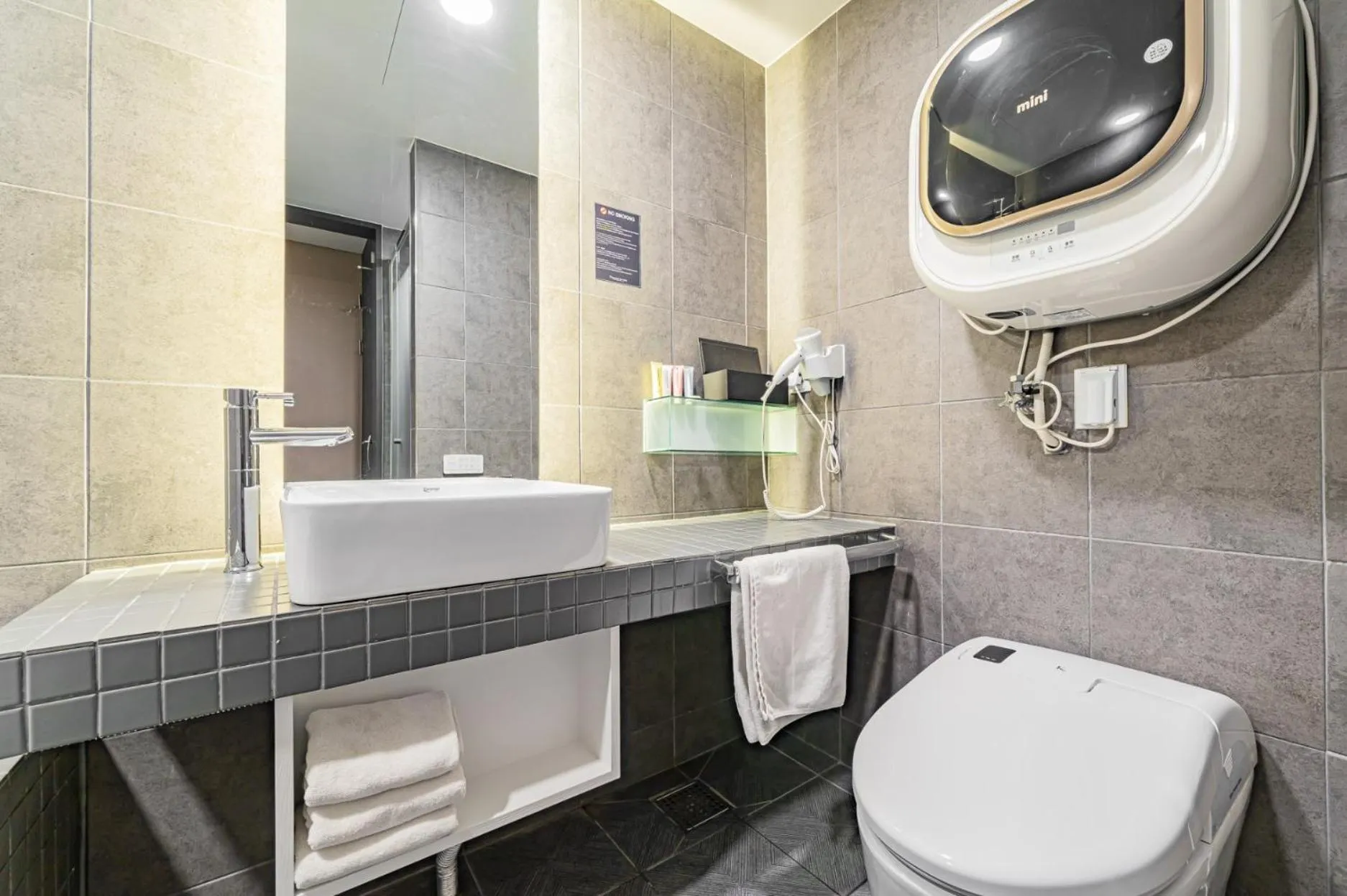 Pyeongtaek Stay Tourist Hotel