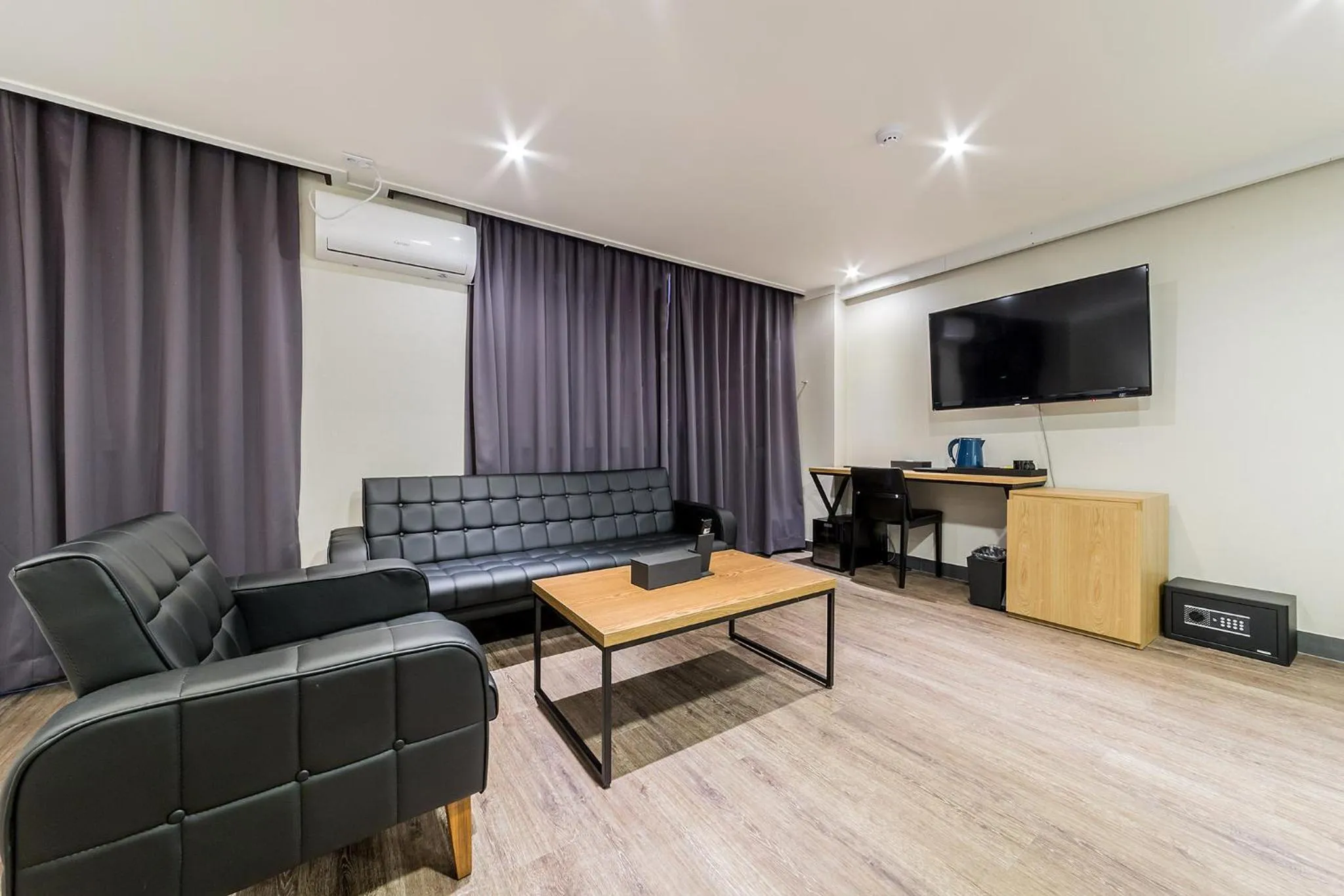 Pyeongtaek Stay Tourist Hotel