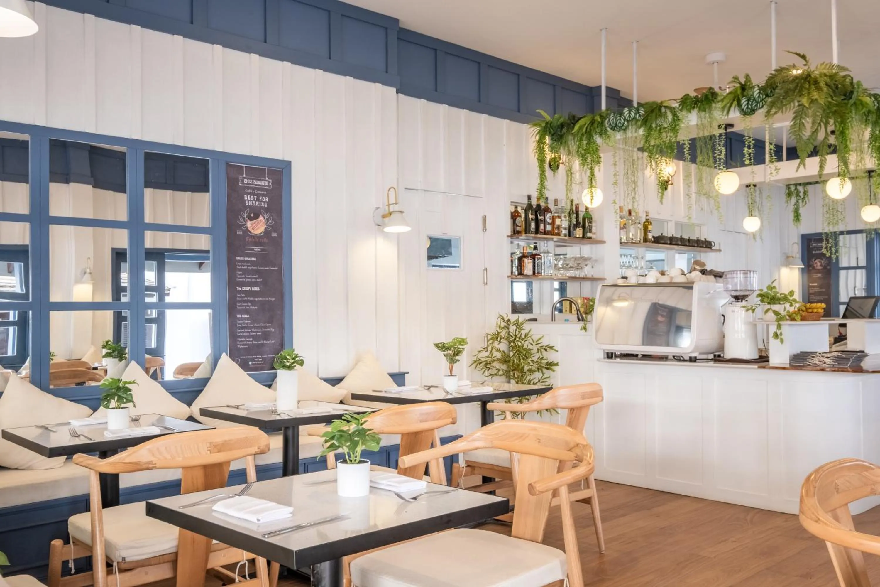 Restaurant/places to eat in Sanctuary Hotel Luang Prabang