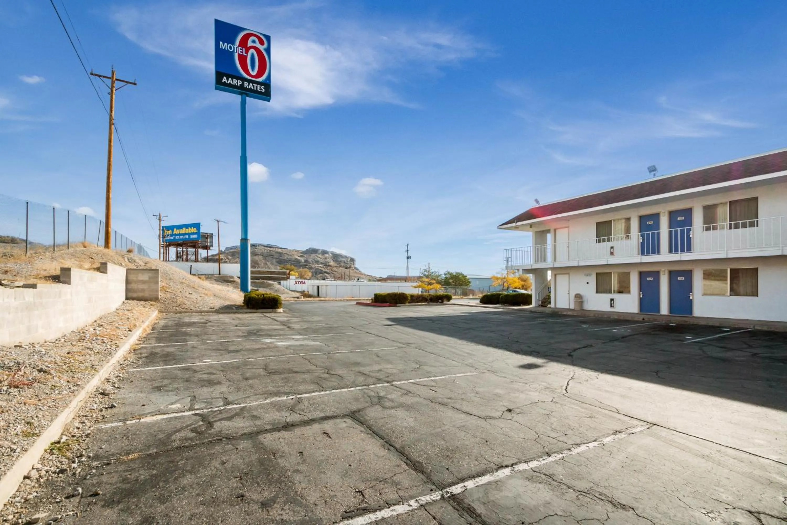 Property building in Motel 6 Wendover