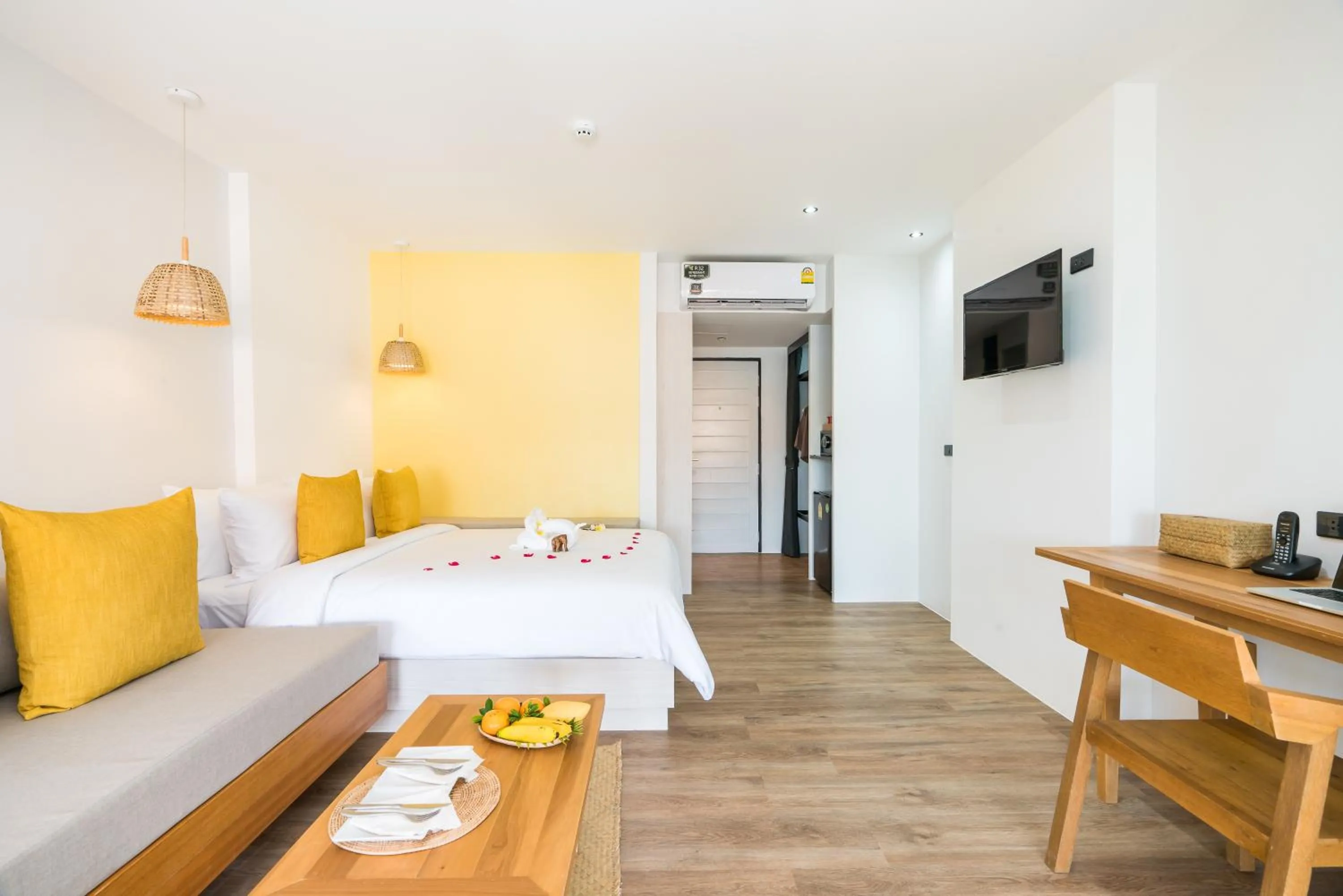 Bed in Princess Paradise Koh Phangan