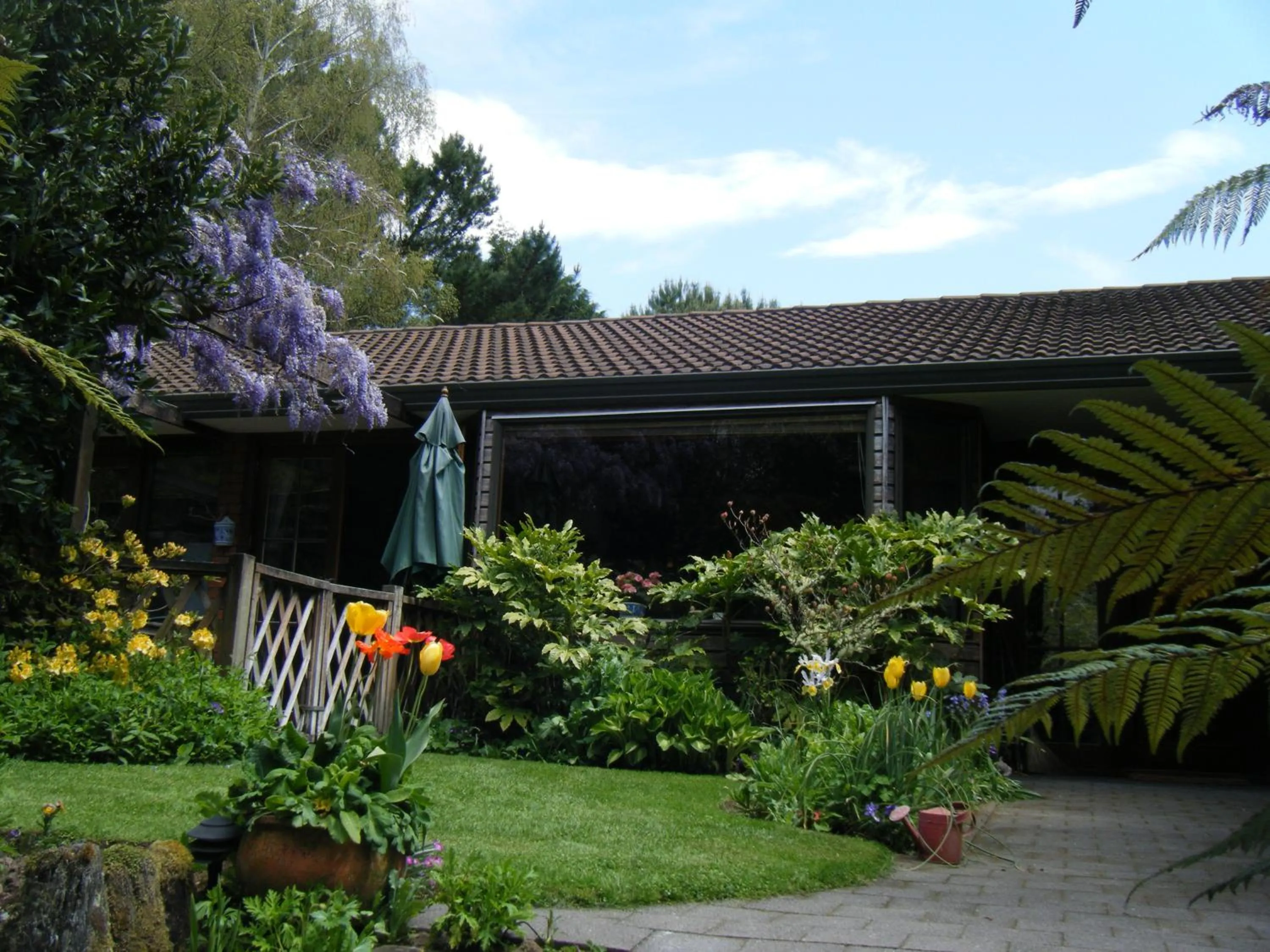 Property building in TWYNHAM at Kinloch