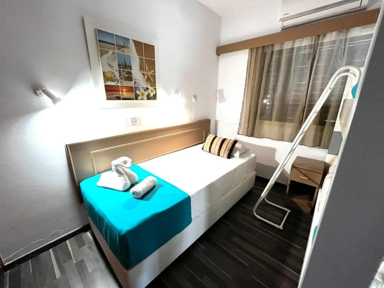 Bed in Margarita Napa Apartments