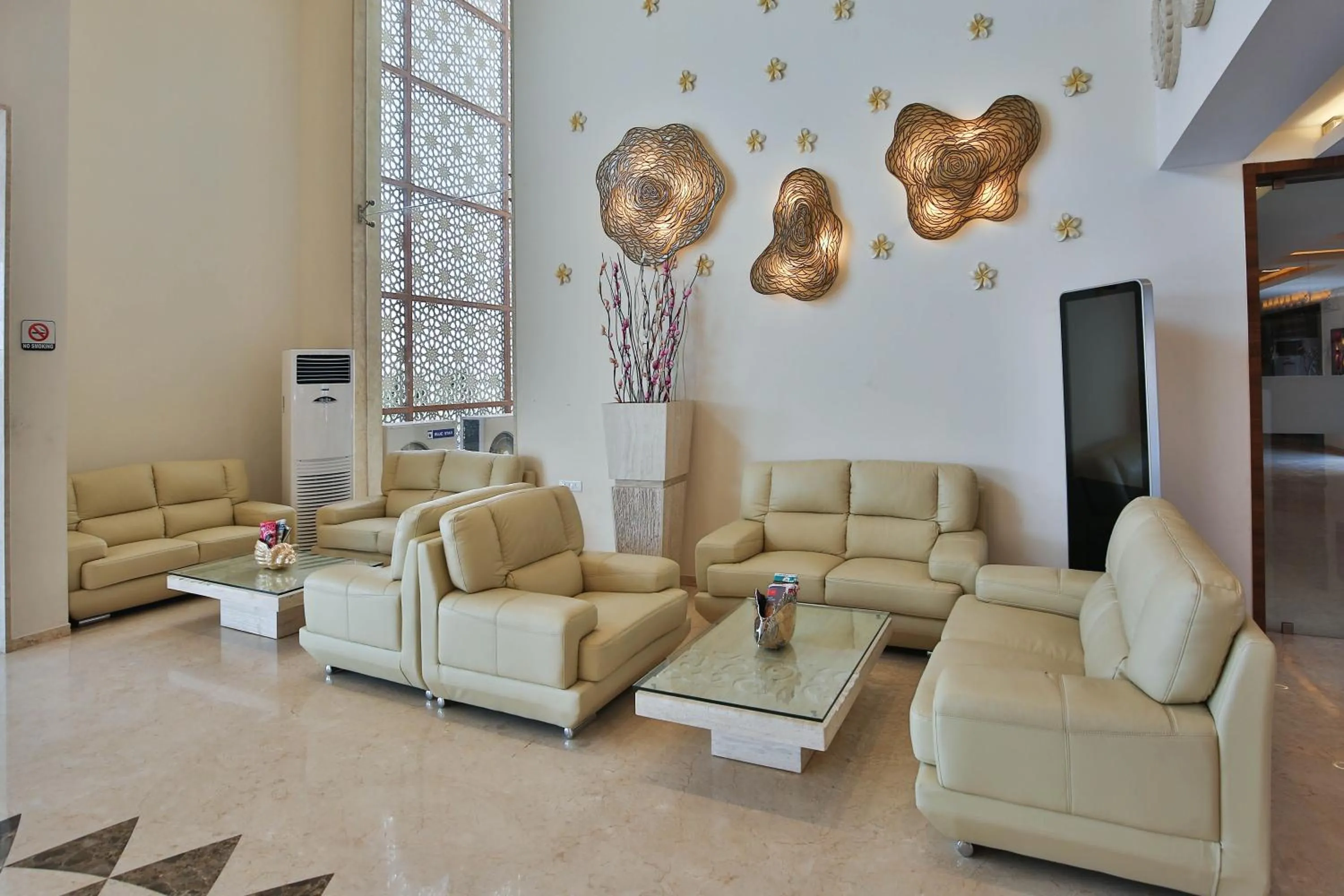 Lobby or reception in Club Mahindra Dwarka