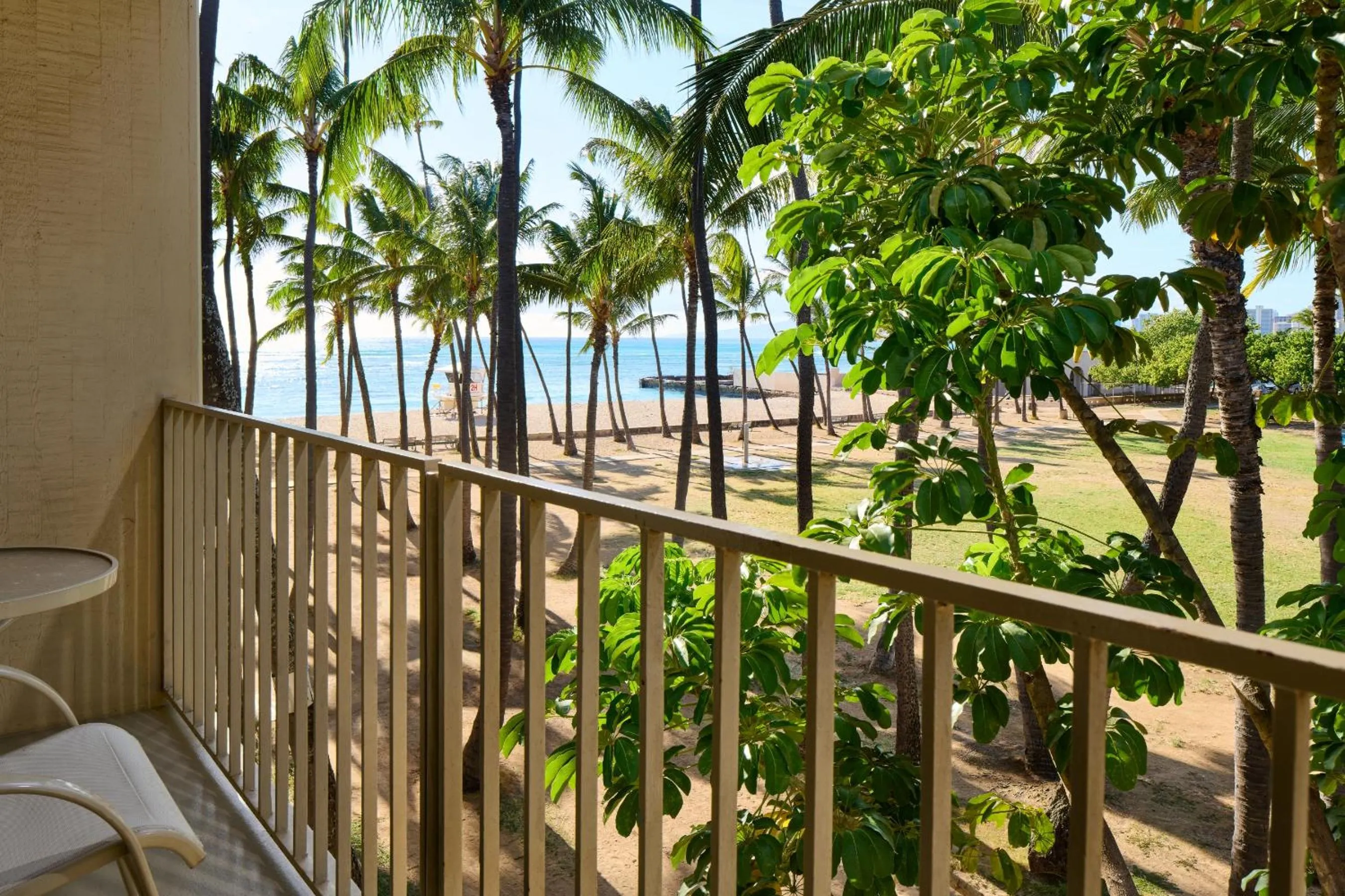 Balcony/Terrace in Kaimana Beach Hotel