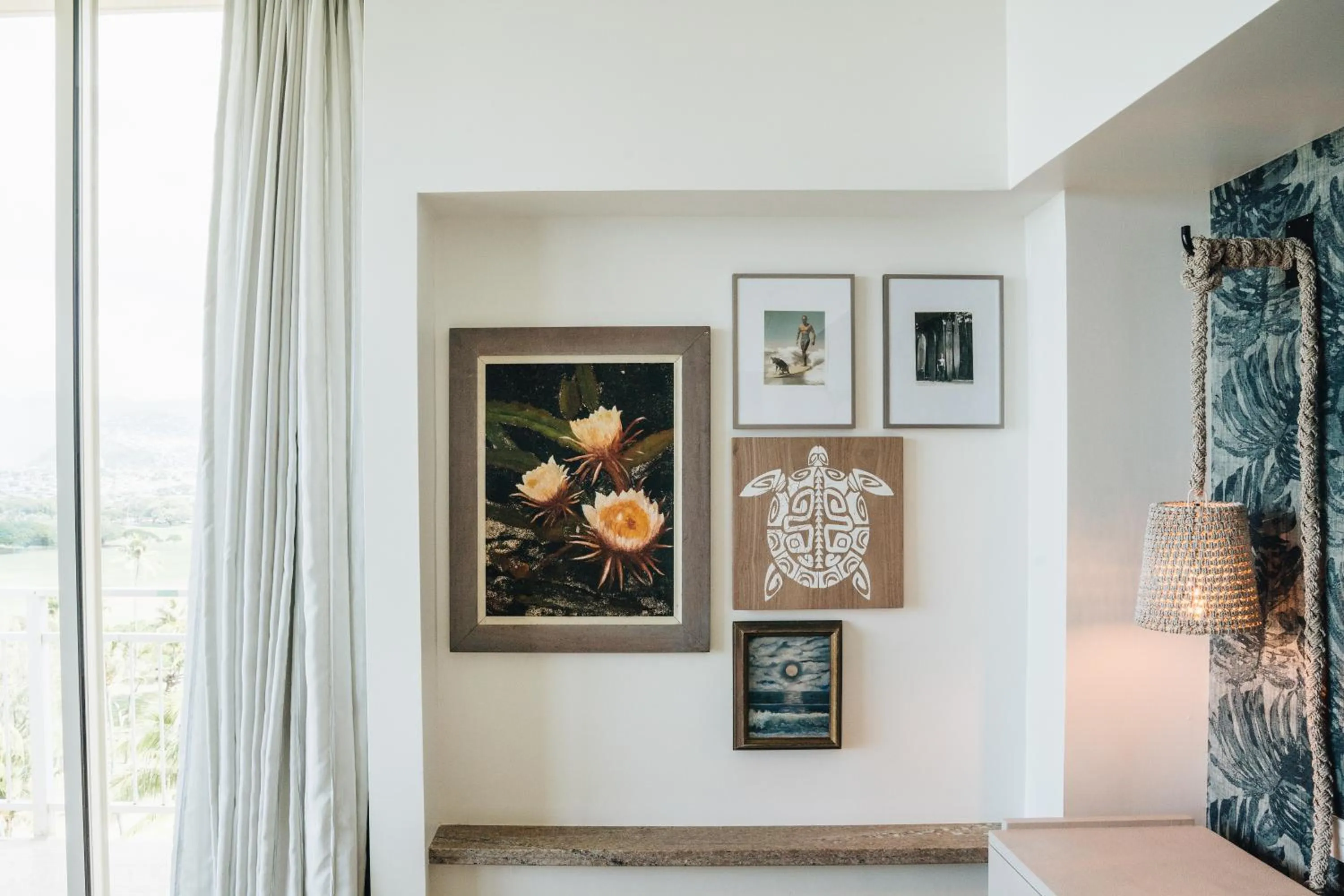 Decorative detail in Kaimana Beach Hotel