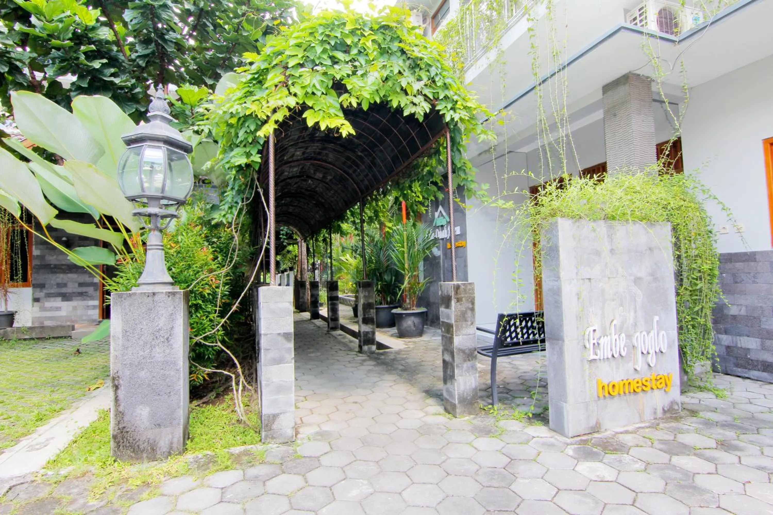 Facade/entrance in Embe Joglo Homestay