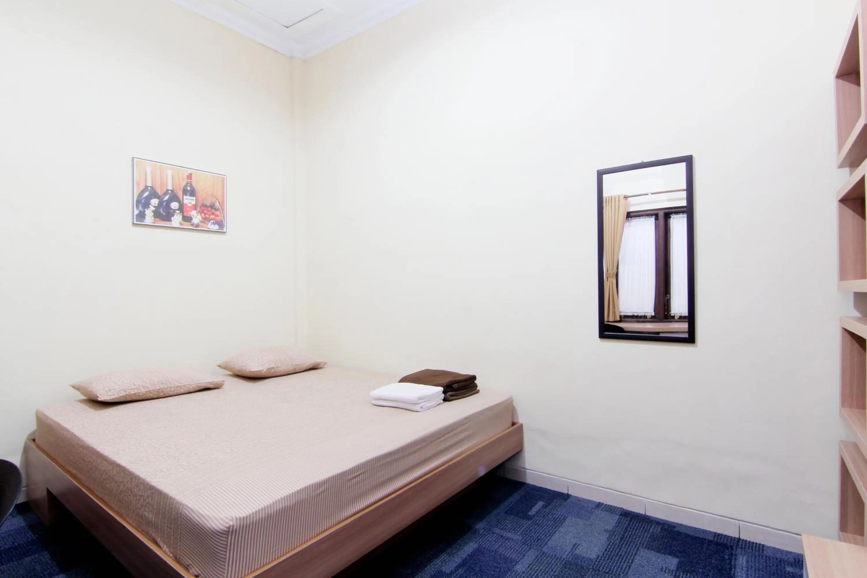 Photo of the whole room, Bed in Embe Joglo Homestay