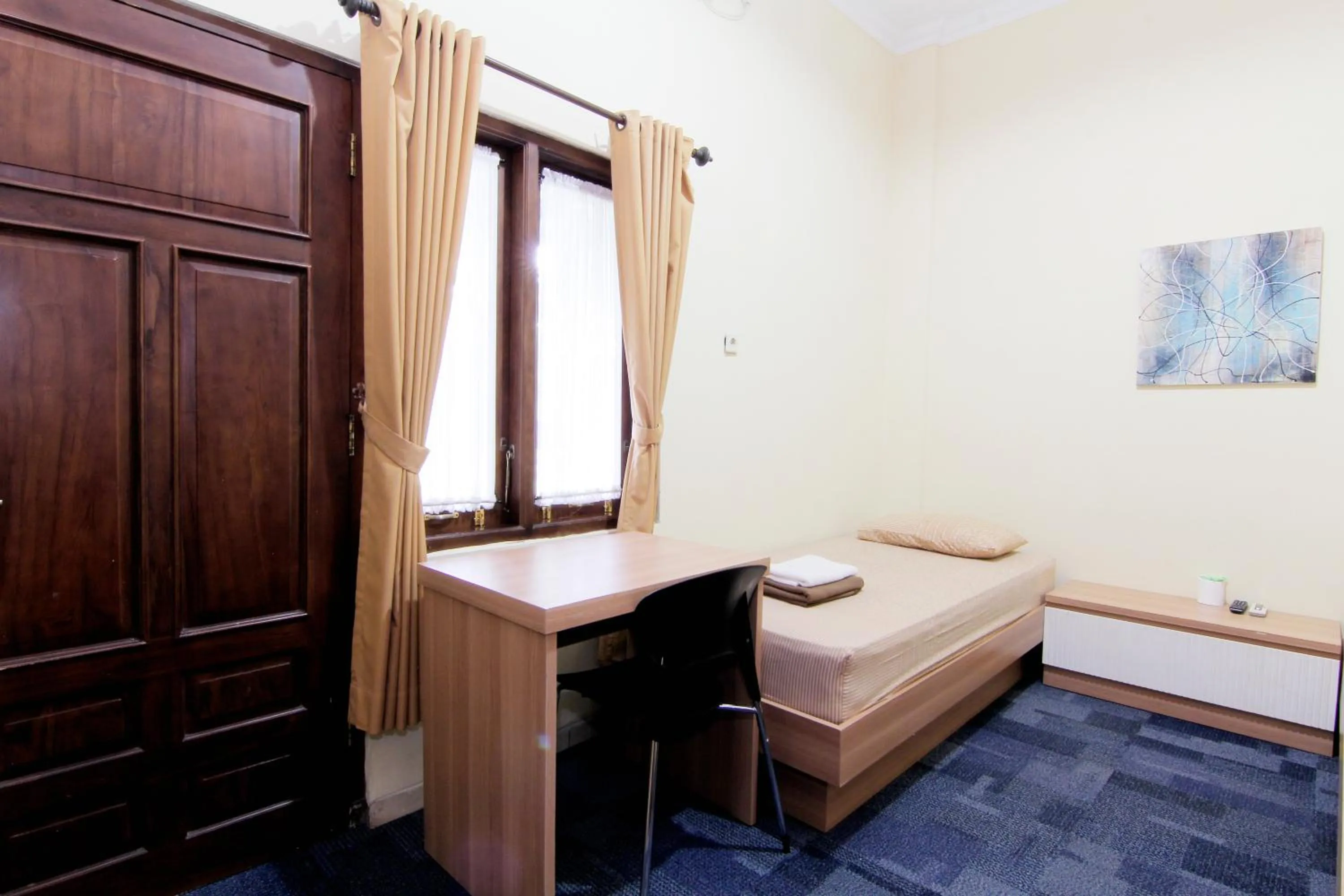 Photo of the whole room, Bed in Embe Joglo Homestay