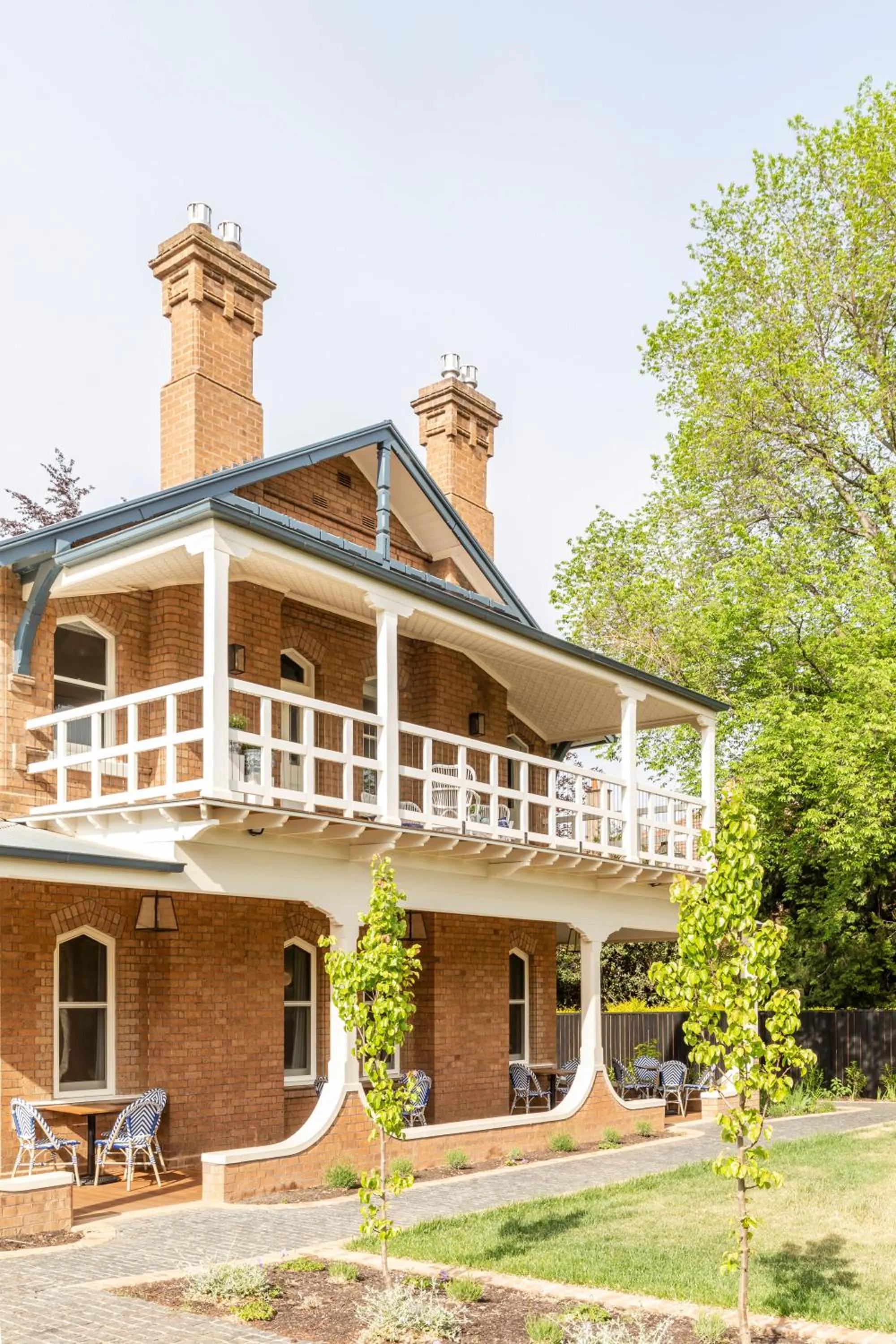 Facade/entrance, Property Building in Byng Street Boutique Hotel