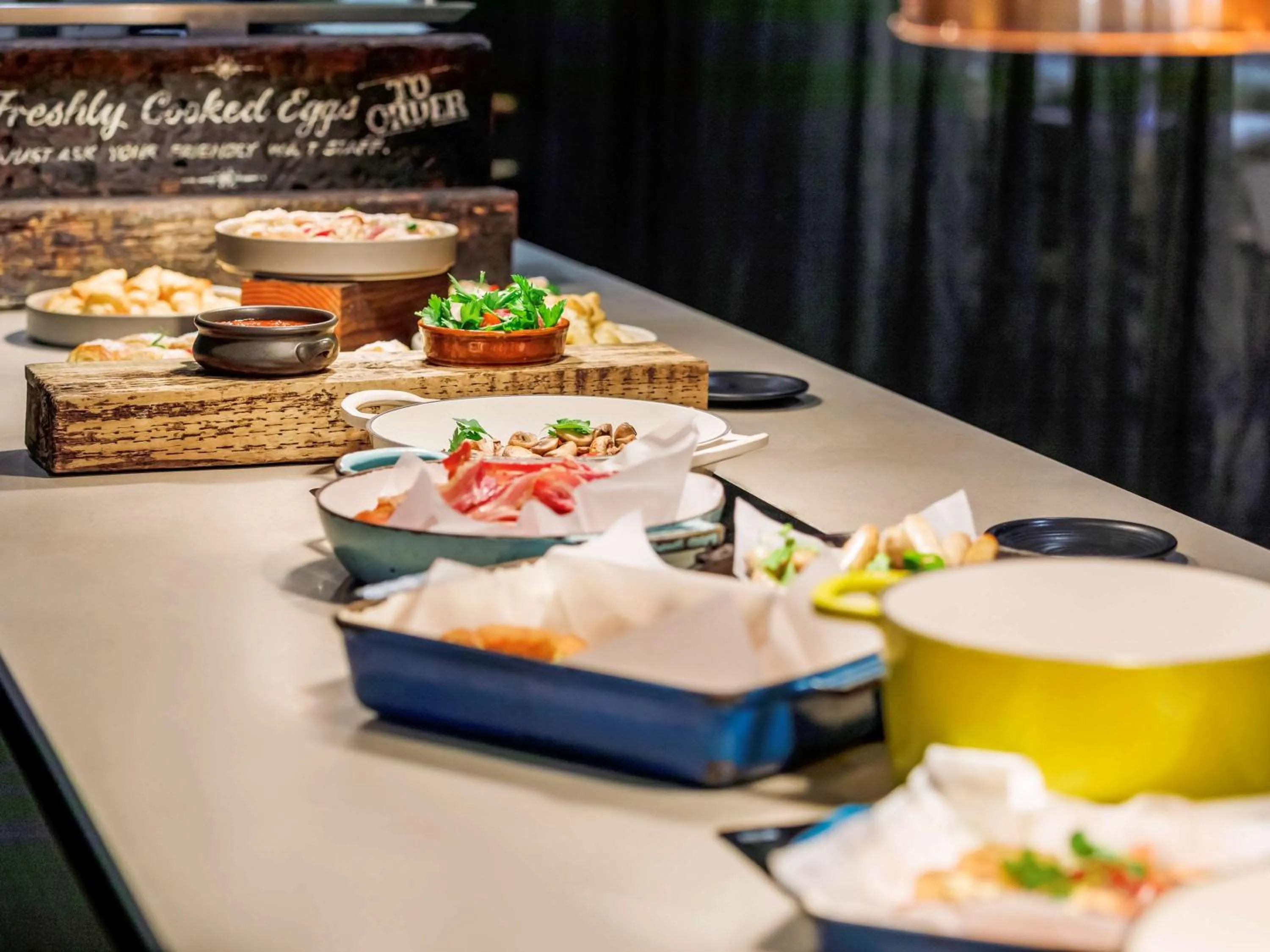 Restaurant/places to eat in Sydney Central Hotel managed by The Ascott Limited