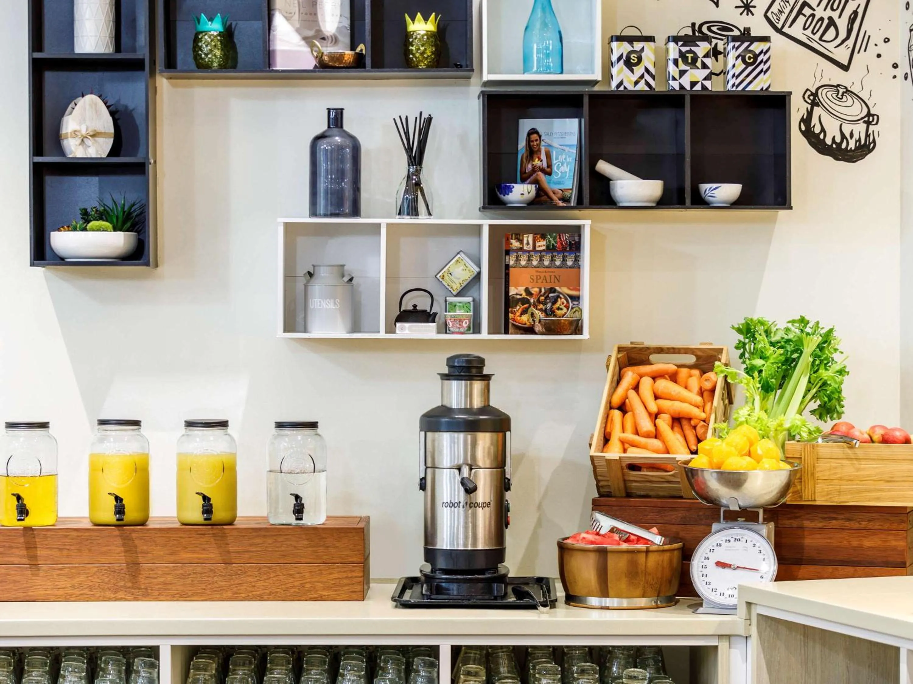 Restaurant/places to eat in Sydney Central Hotel managed by The Ascott Limited