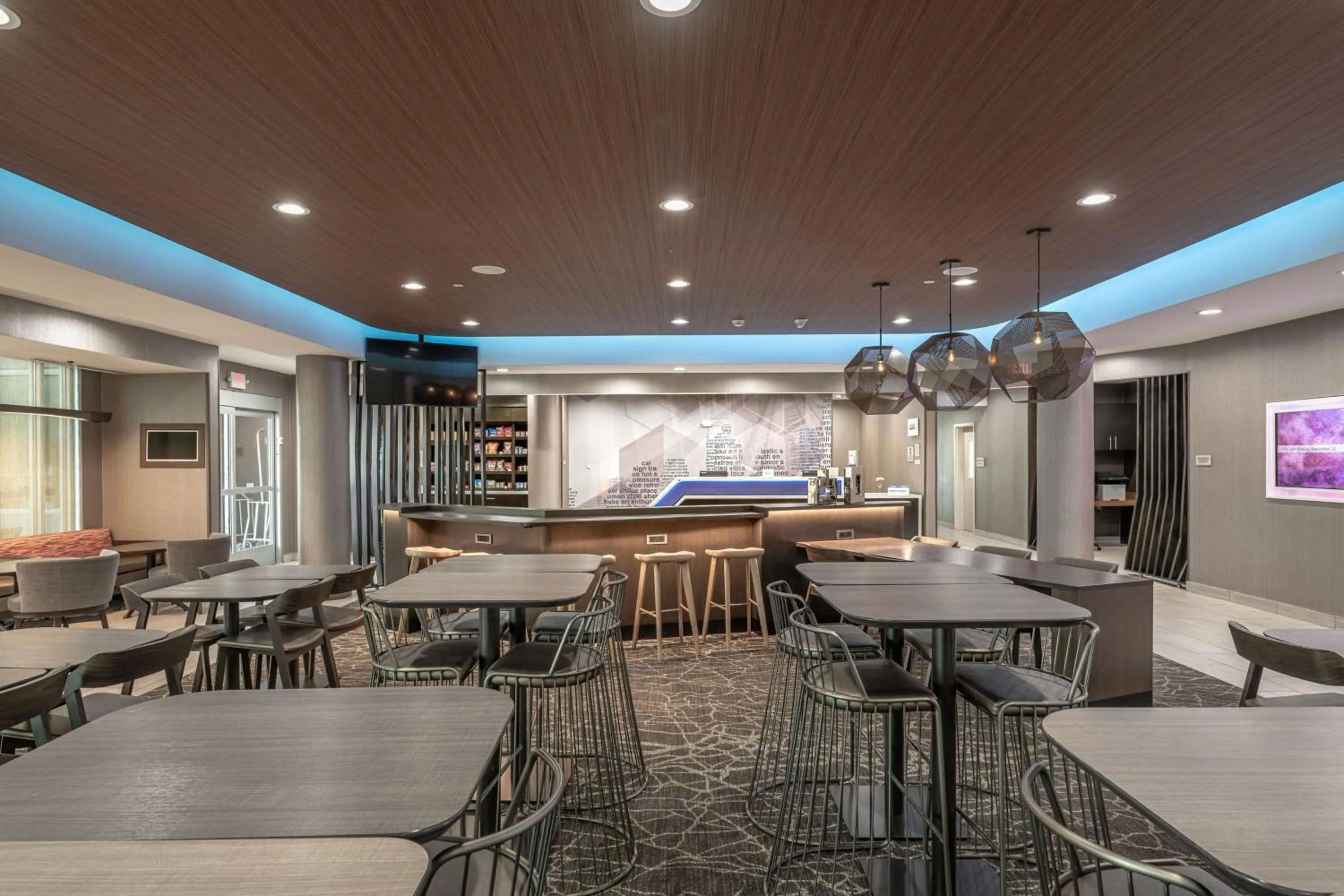 Lobby or reception in SpringHill Suites Dallas Central Expressway