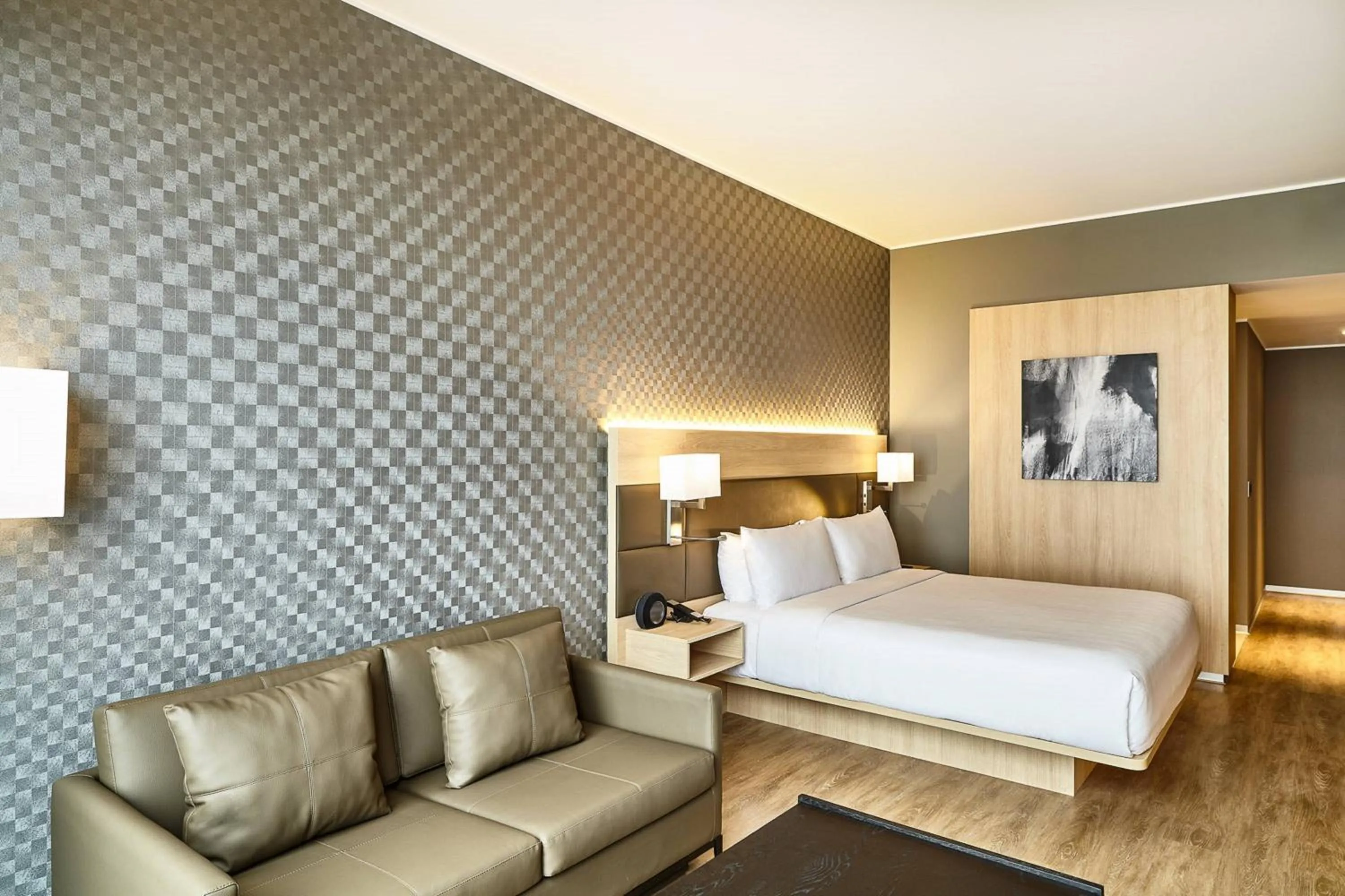 Photo of the whole room, Bed in AC Hotel by Marriott Lima Miraflores