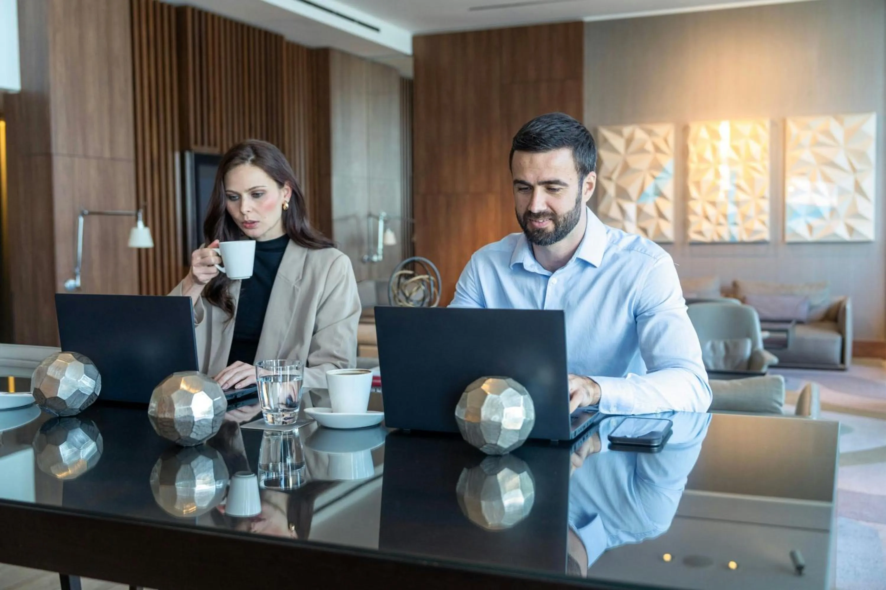 Lounge or bar in AC Hotel by Marriott Lima Miraflores