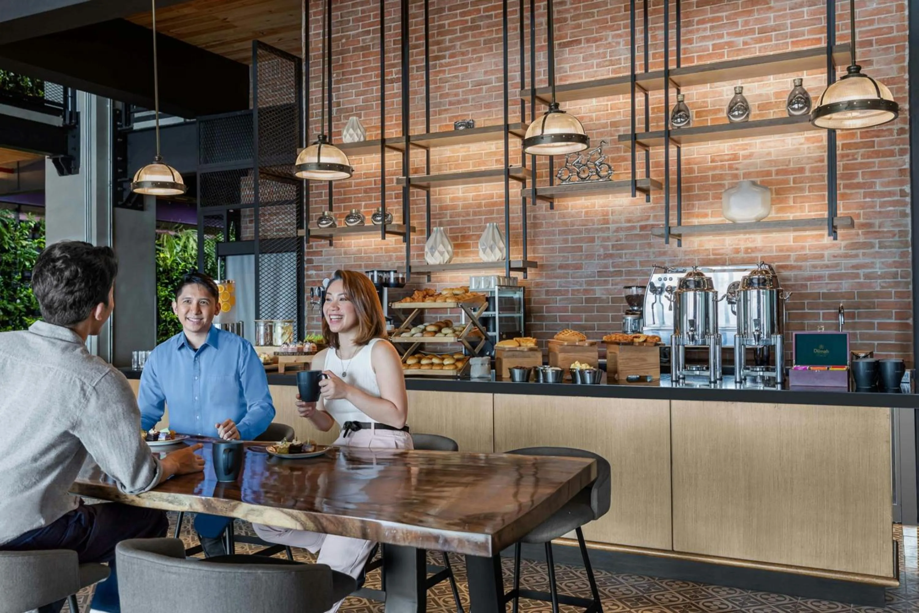 Restaurant/places to eat in Sheraton Manila Hotel at Newport World Resorts