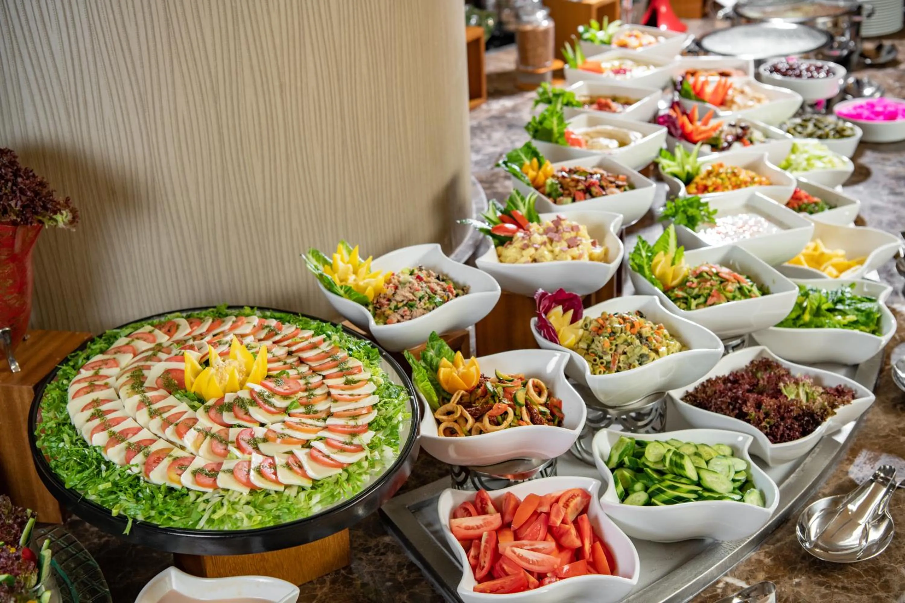 Food in Millennium Makkah Al Naseem