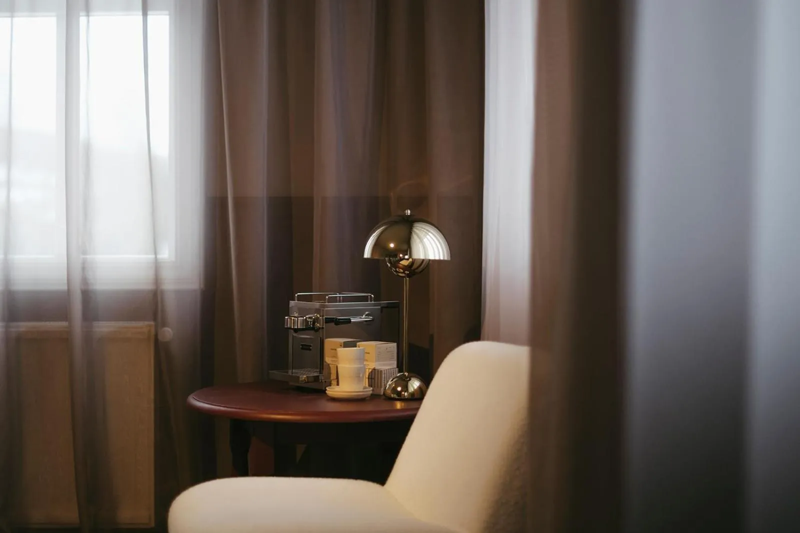 Seating area in Aurora Farm Hotel