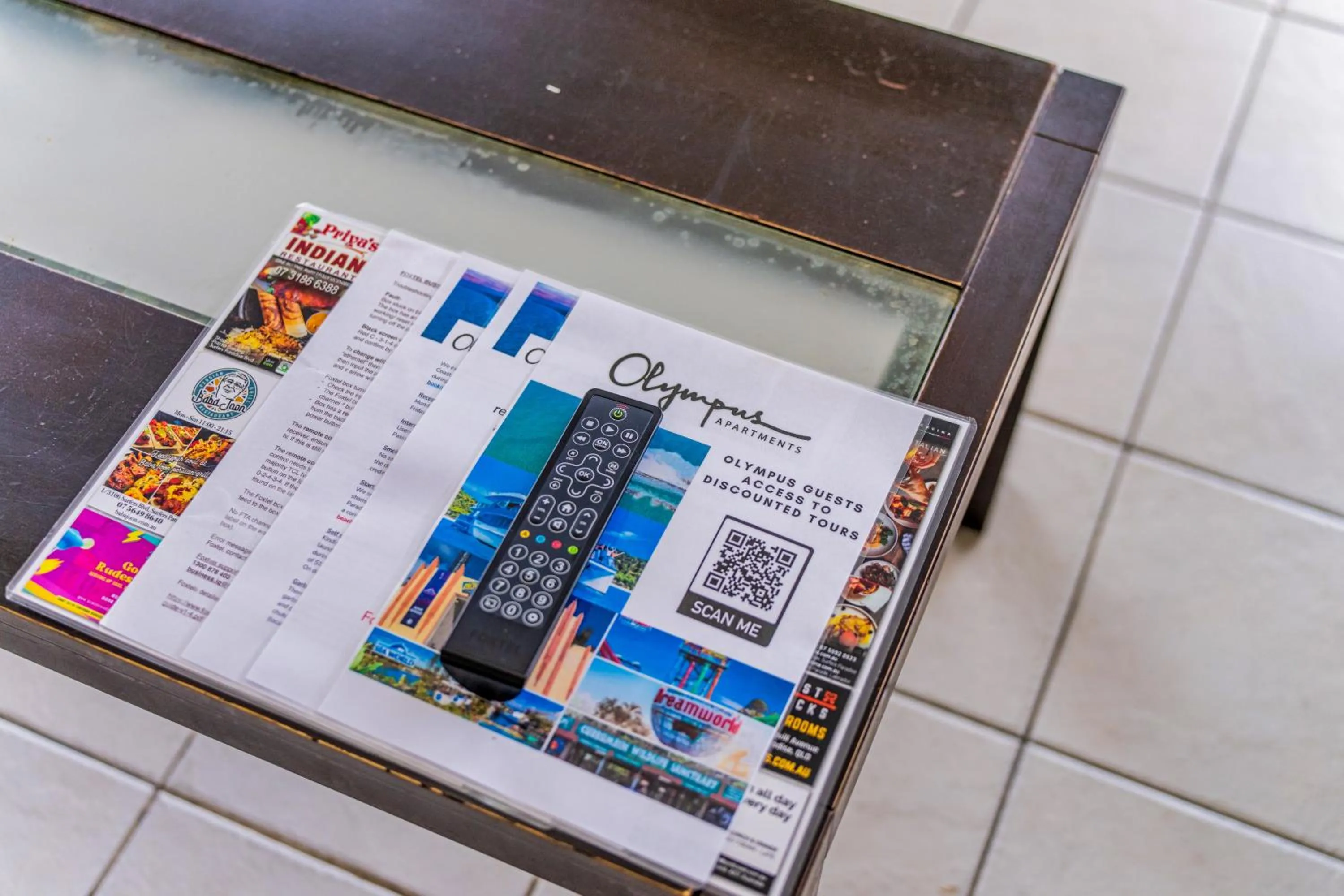 Living room in Olympus Beachfront Apartments