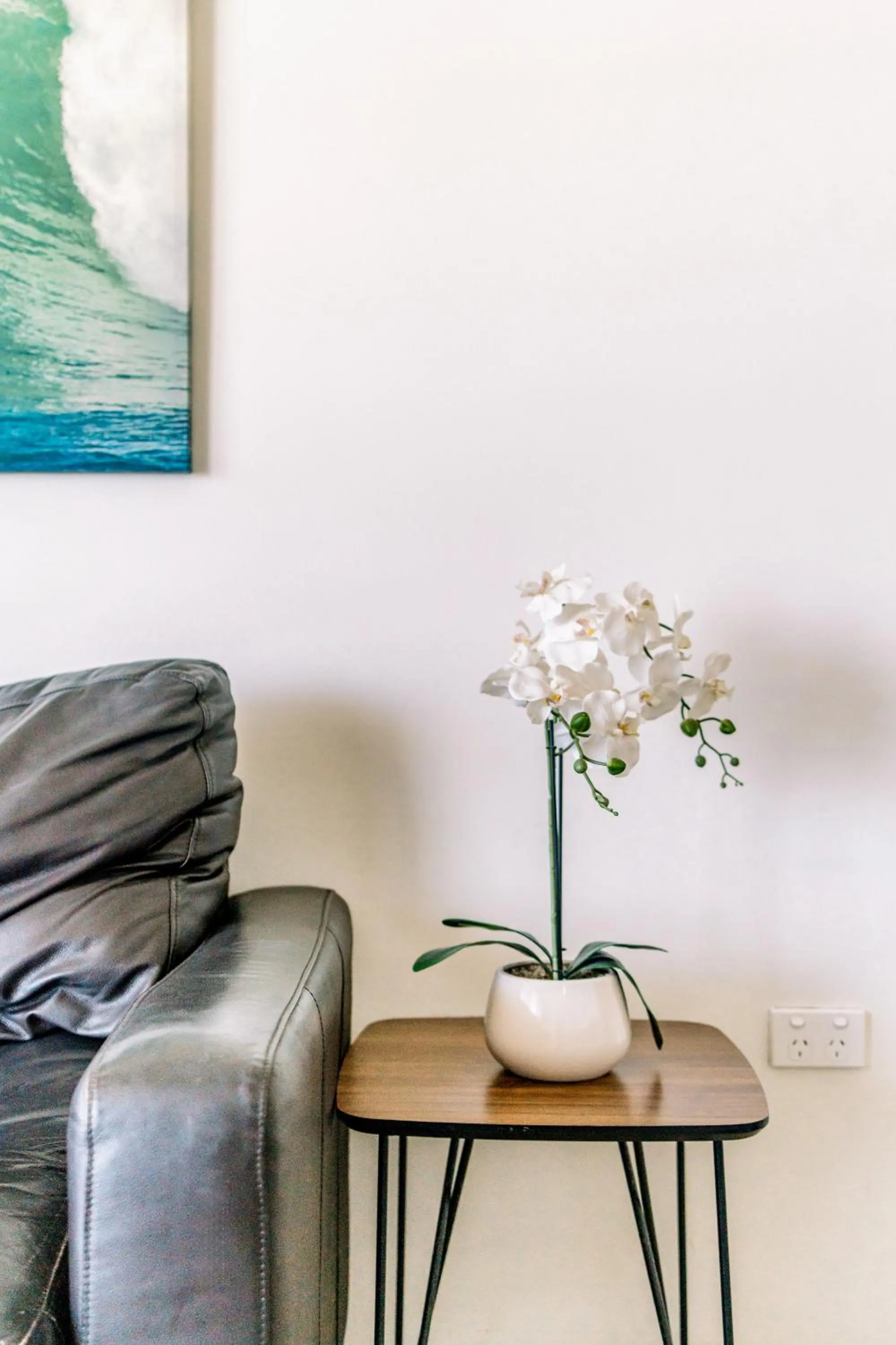 Living room in Olympus Beachfront Apartments