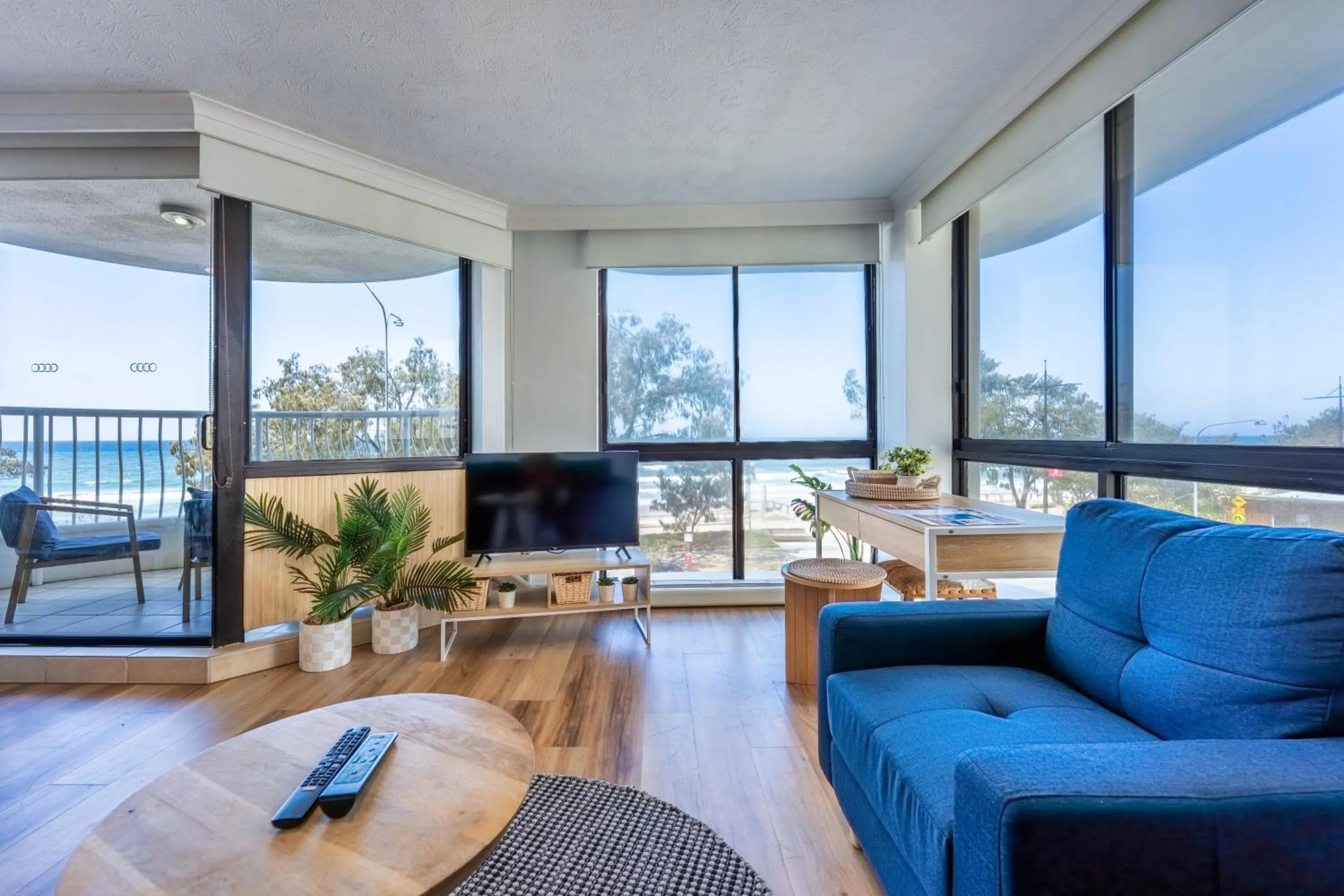 Living room in Olympus Beachfront Apartments