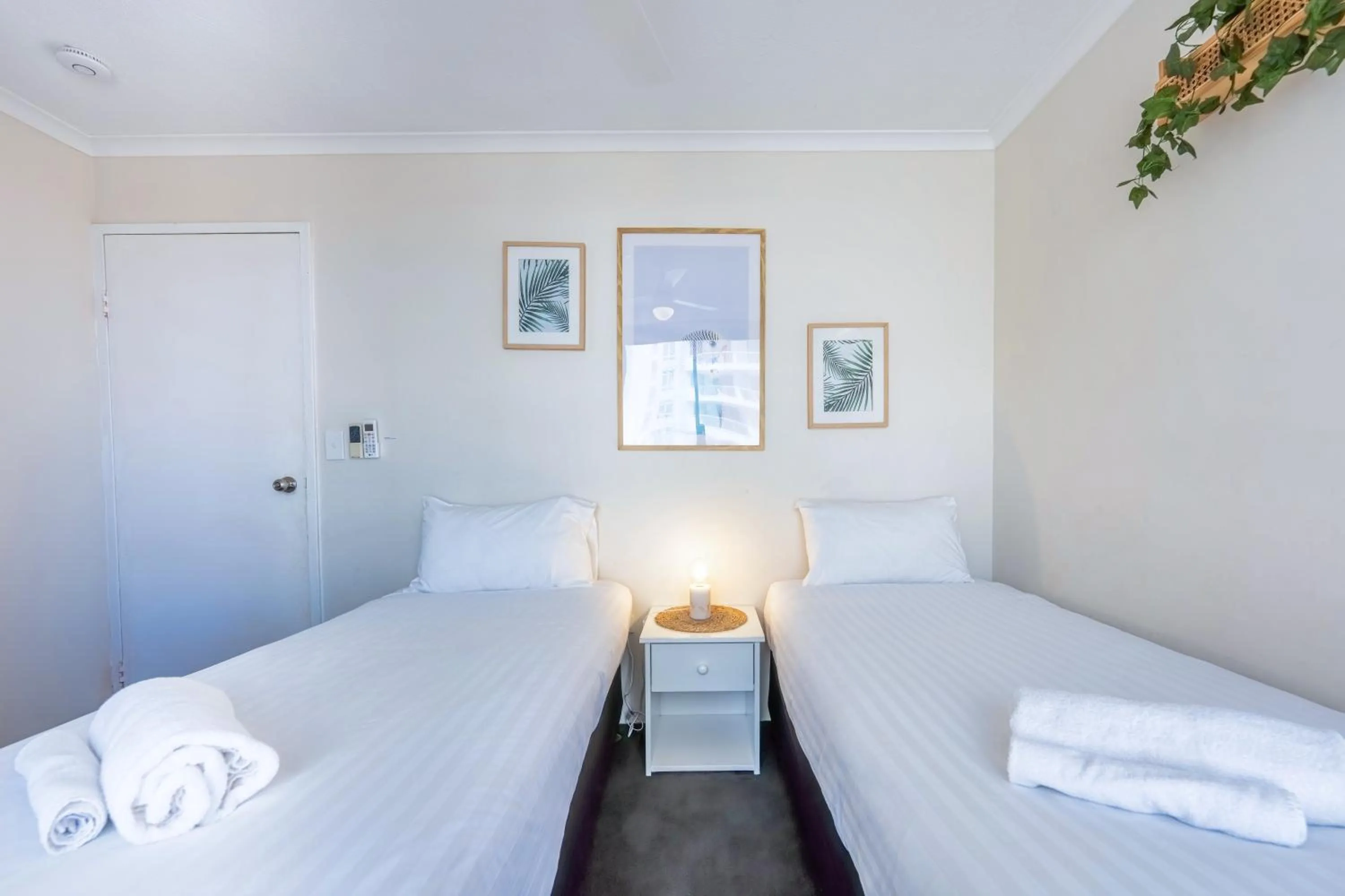 Bedroom, Bed in Olympus Beachfront Apartments