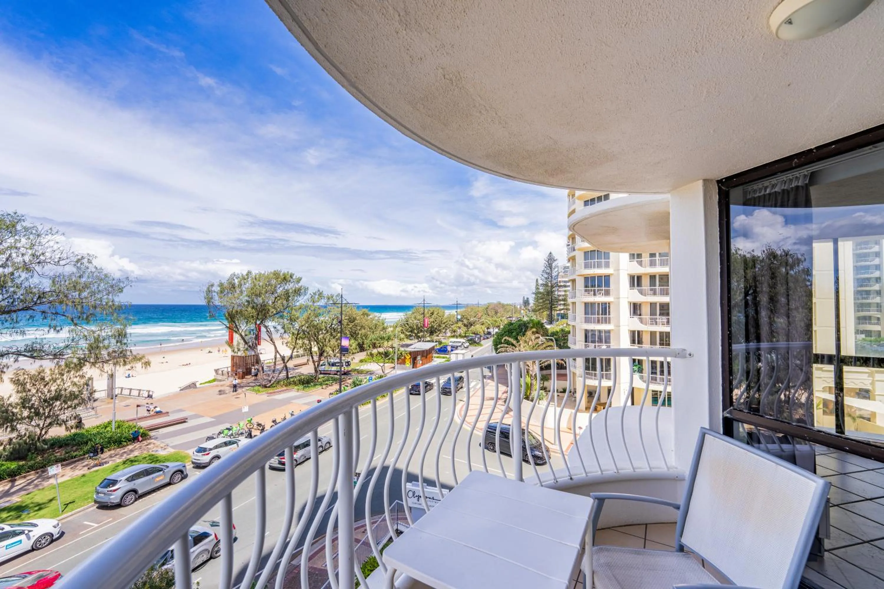 Balcony/Terrace in Olympus Beachfront Apartments