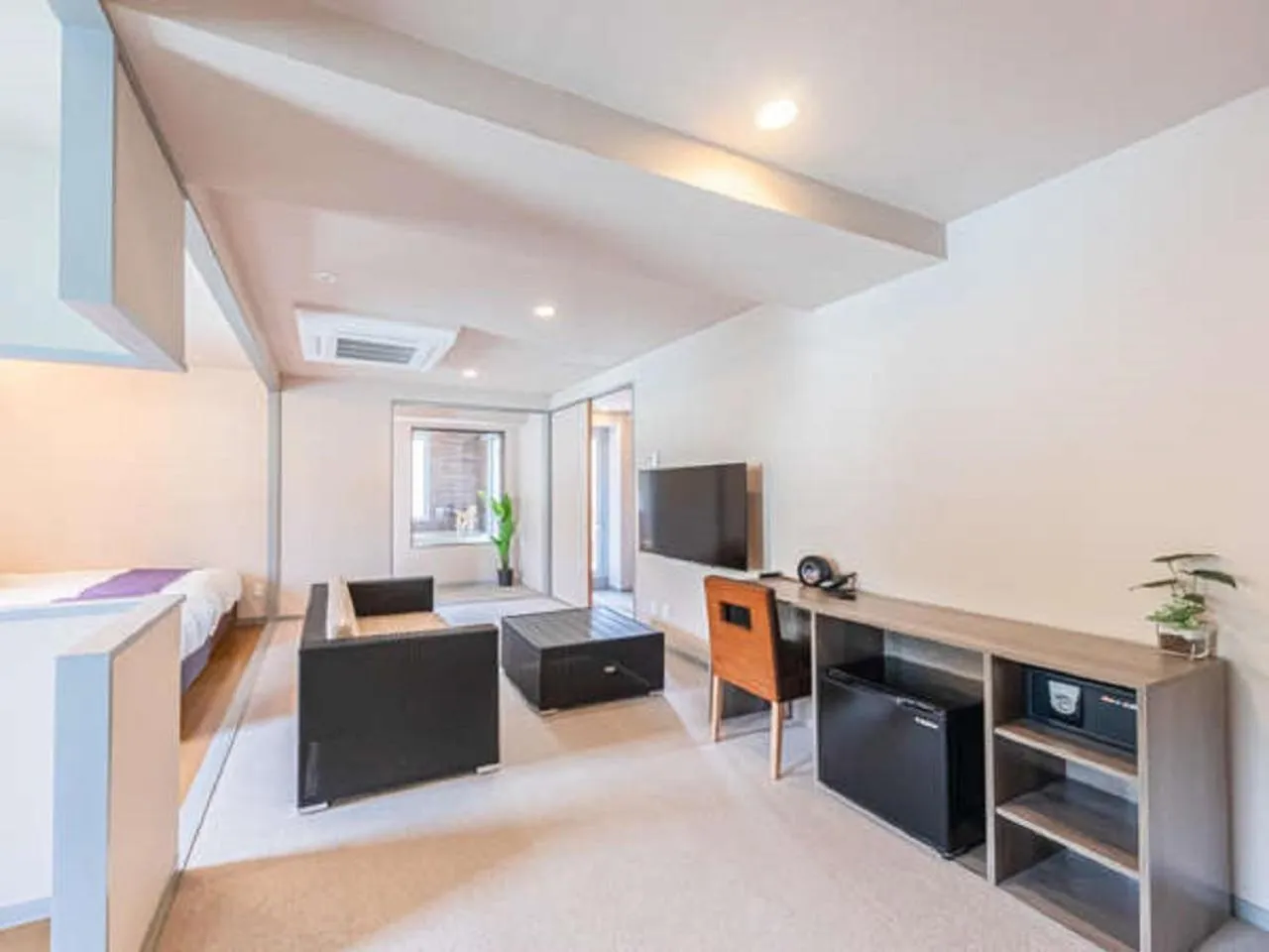 Photo of the whole room in LiVEMAX RESORT Kusatsu Onsen