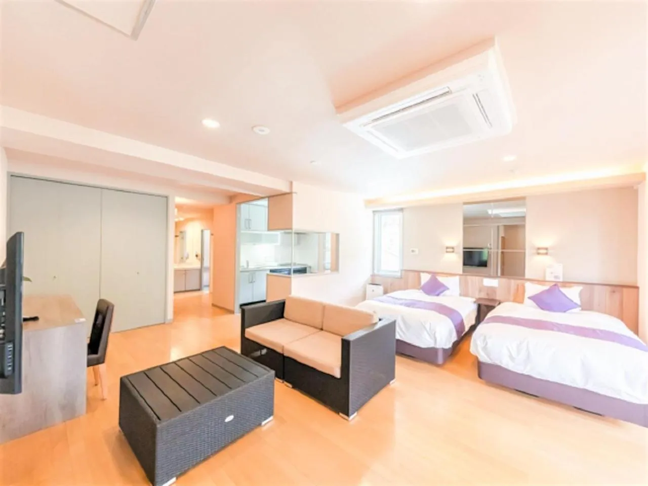 Bed in LiVEMAX RESORT Kusatsu Onsen