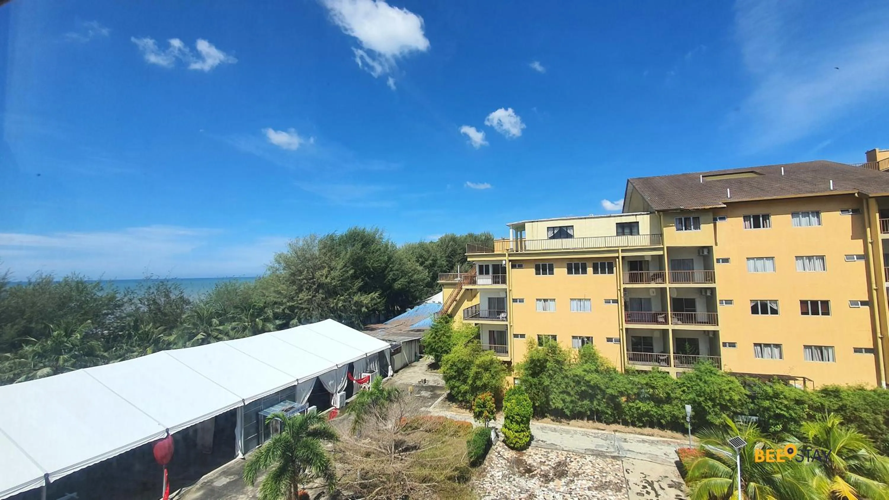 Property building in Gold Coast Morib Studio l Apartment I Penthouse