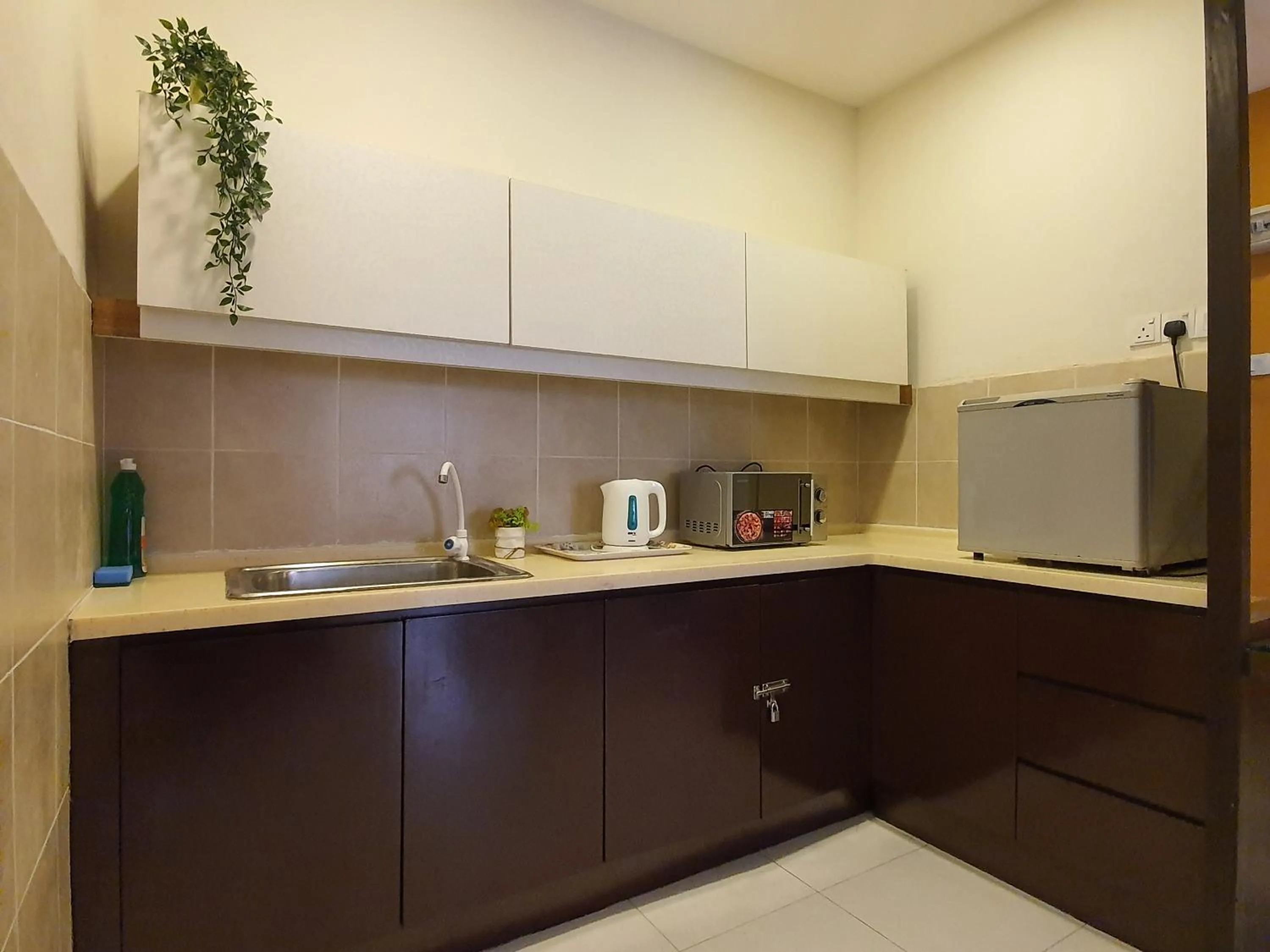 Kitchen or kitchenette in Gold Coast Morib Studio l Apartment I Penthouse