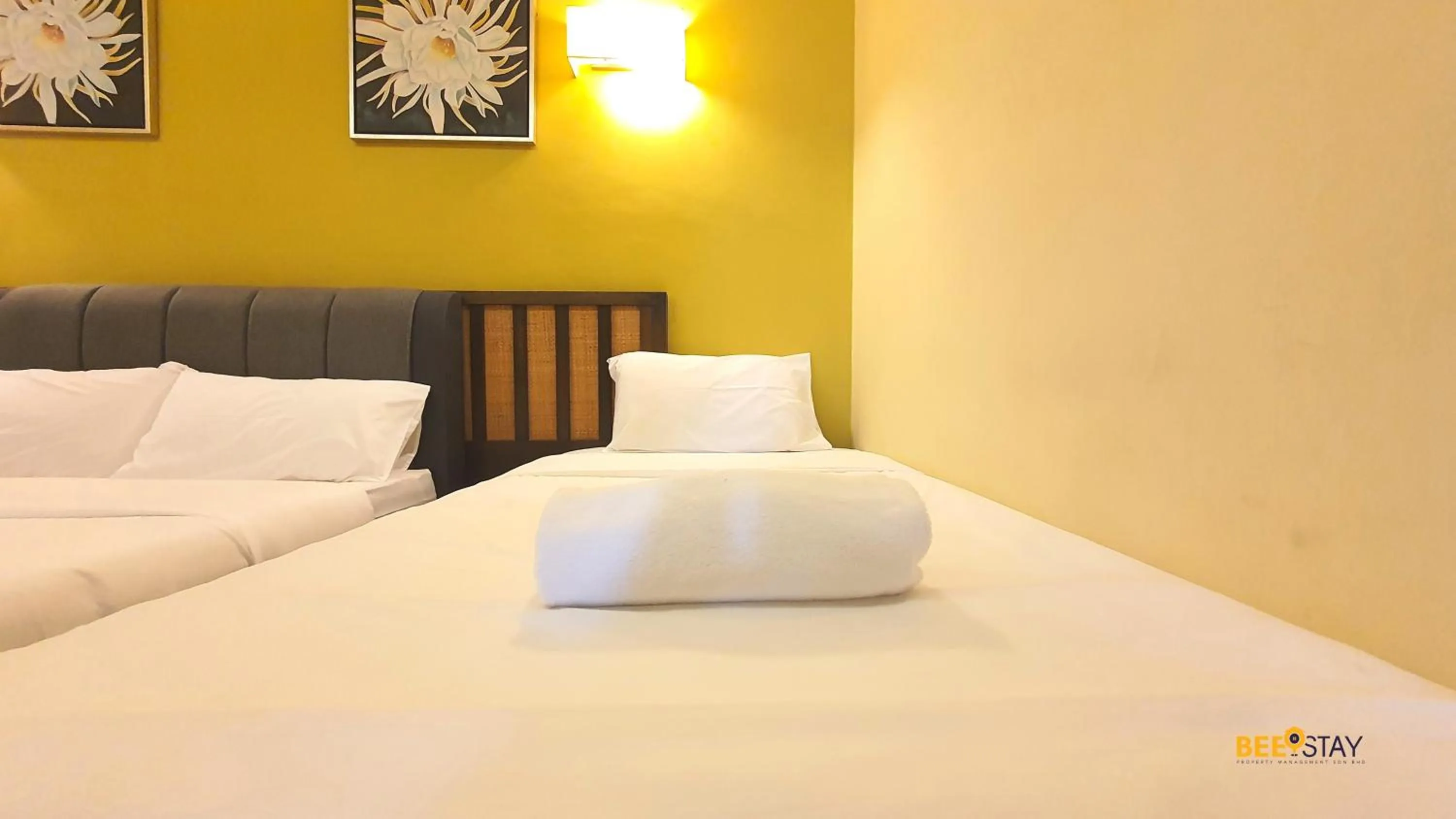 Bedroom, Bed in Gold Coast Morib Studio l Apartment I Penthouse