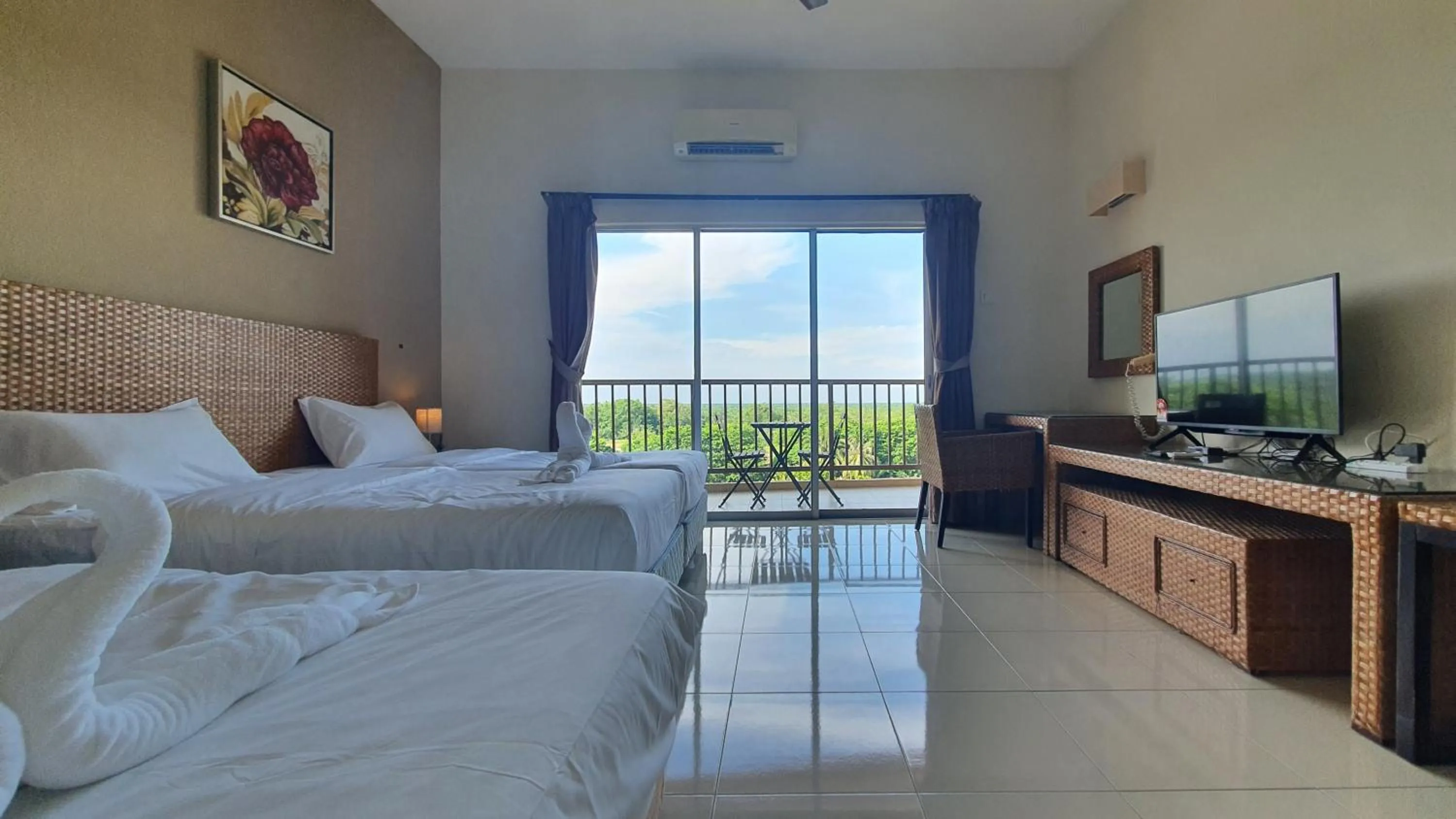 Photo of the whole room, Bed in Gold Coast Morib Studio l Apartment I Penthouse