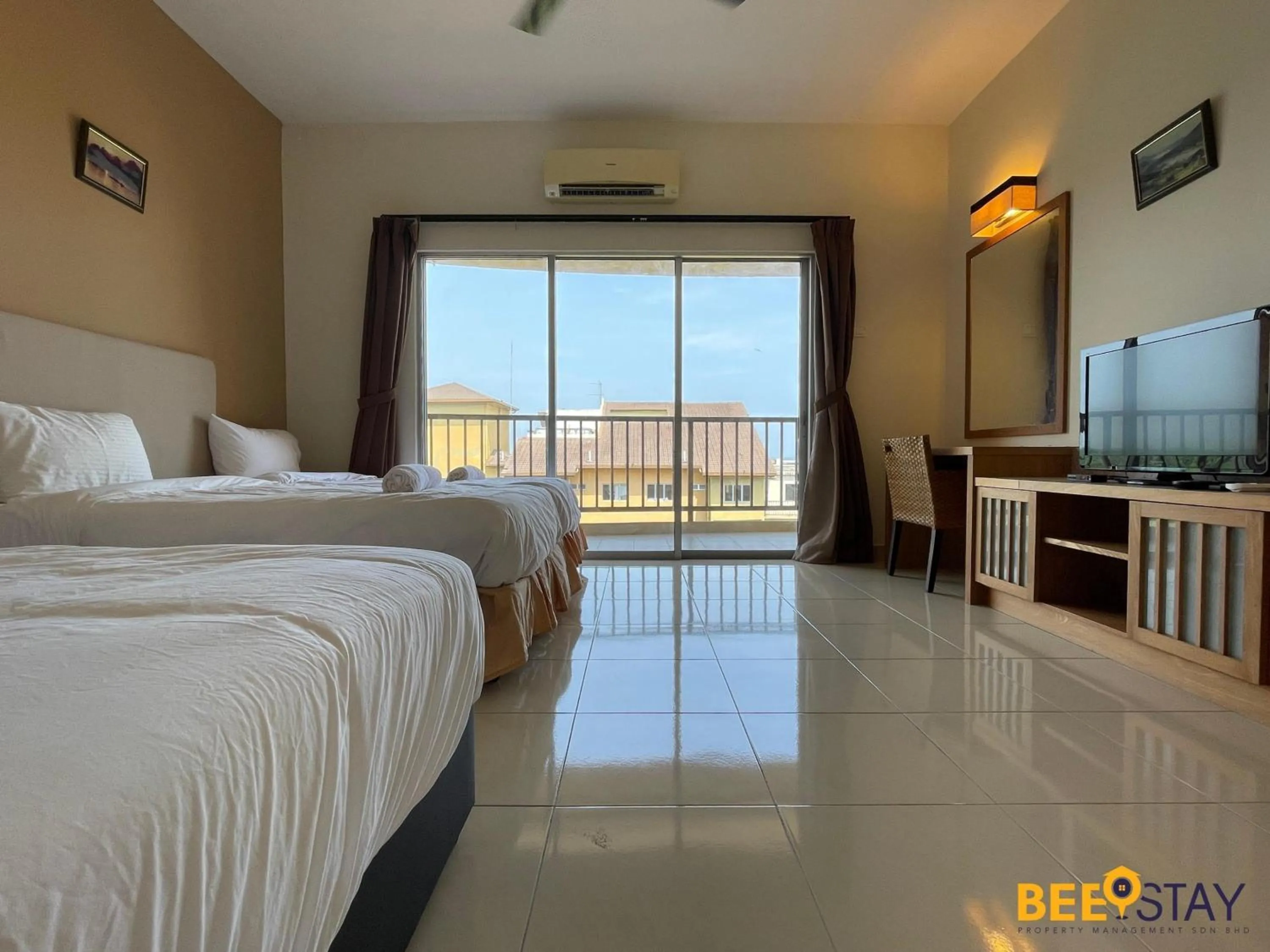 Bed in Gold Coast Morib Studio l Apartment I Penthouse