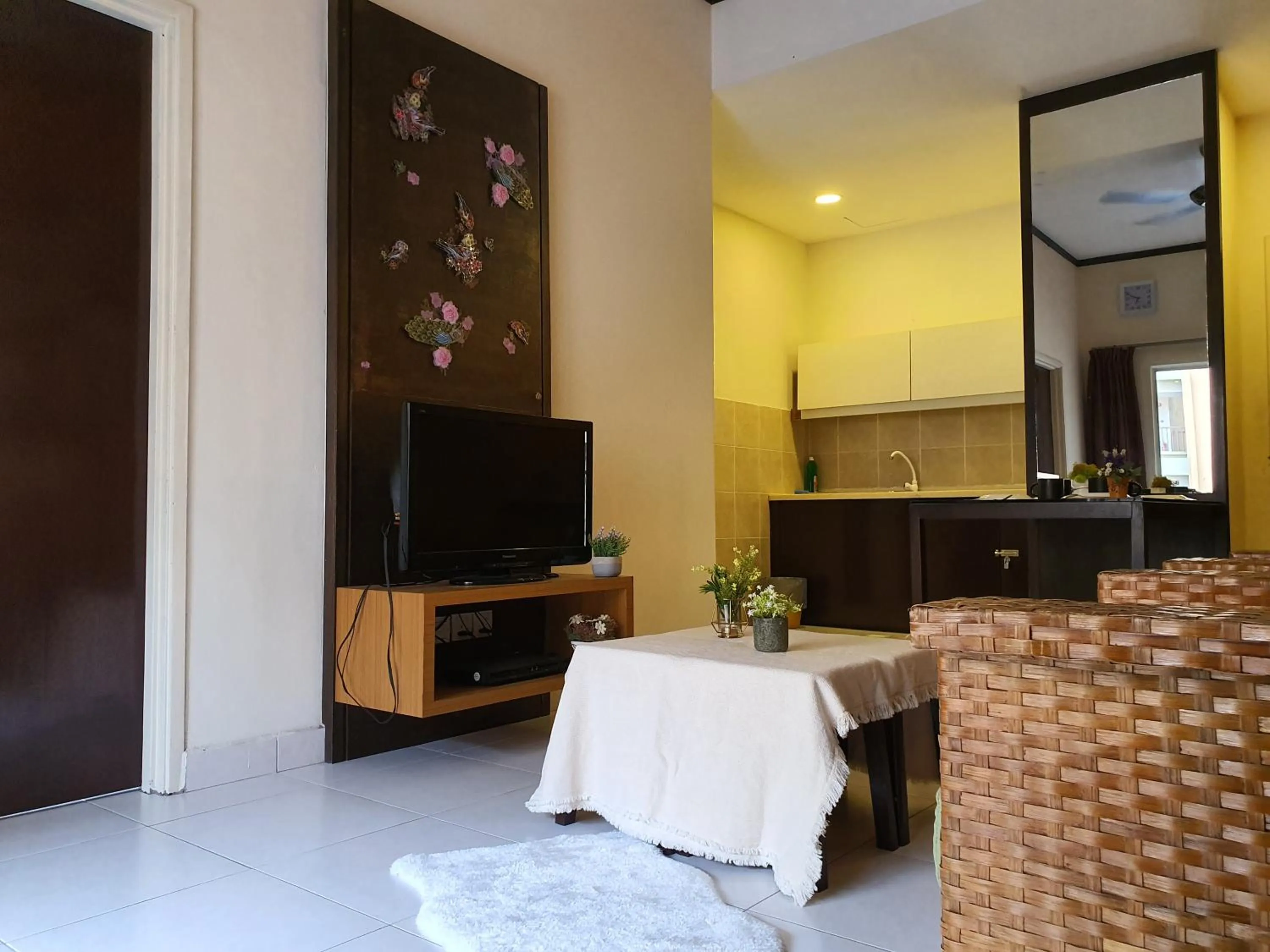 TV and multimedia in Gold Coast Morib Studio l Apartment I Penthouse